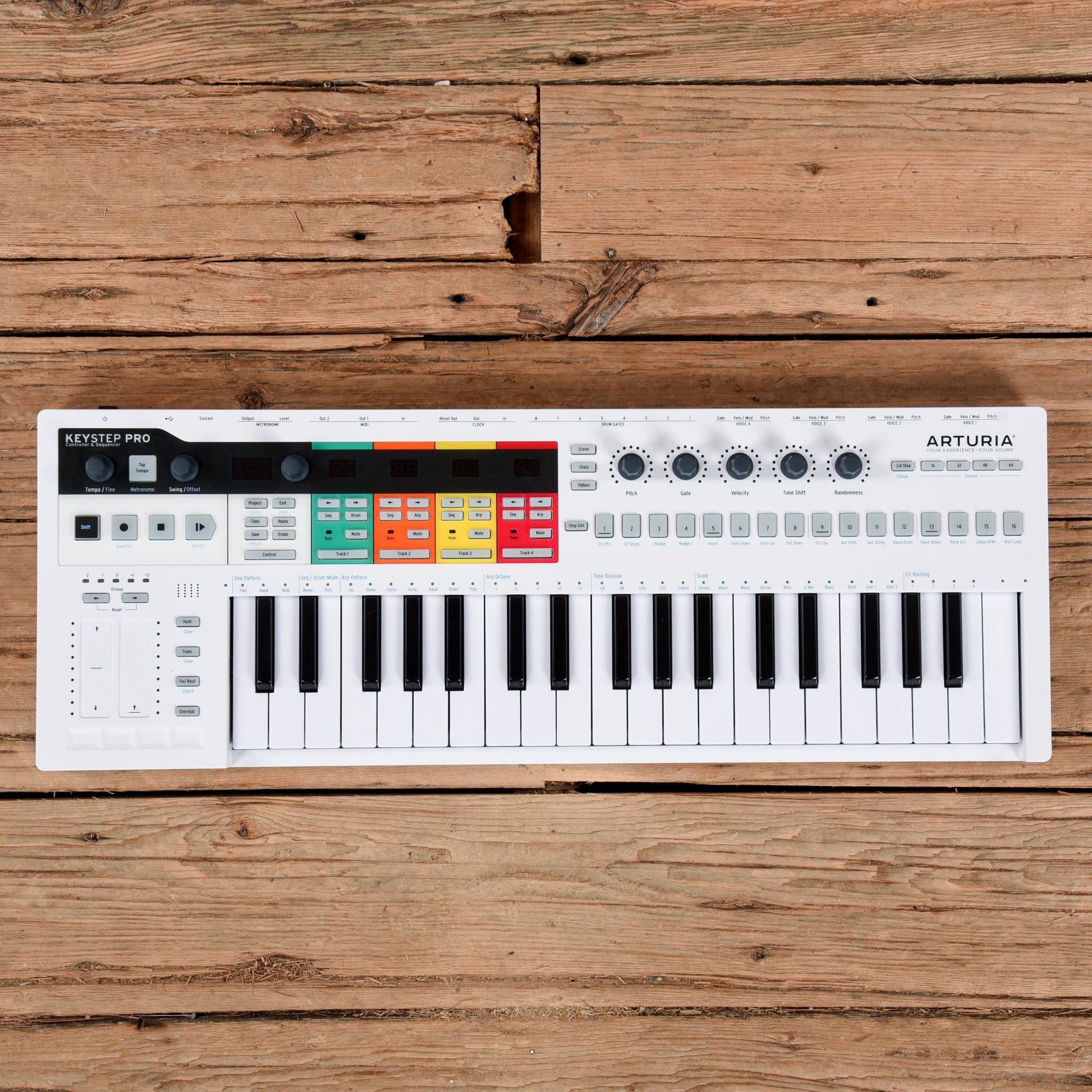 Arturia KeyStep Pro 37-Key MIDI Controller Keyboards and Synths / Controllers
