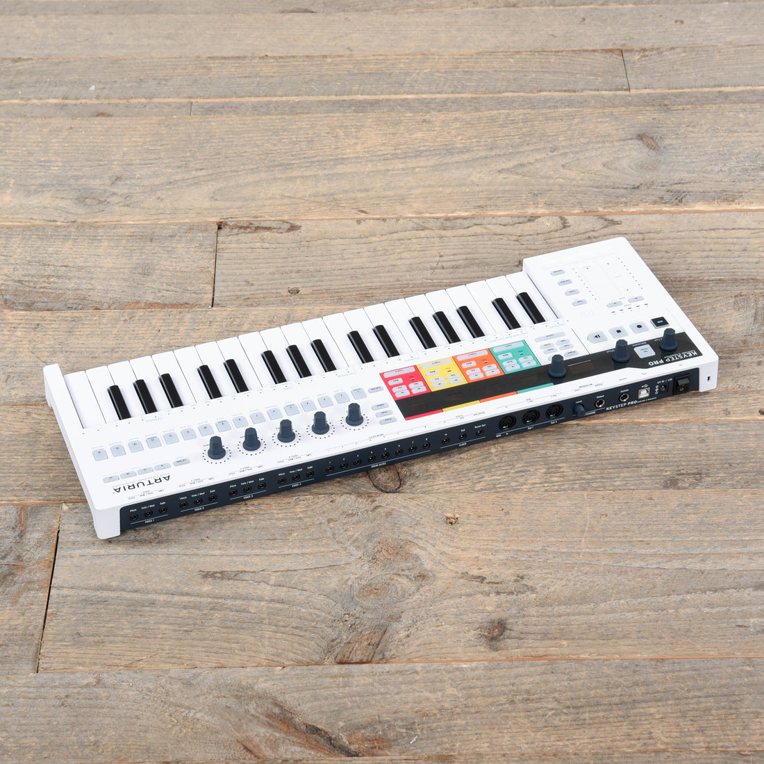 Key Step Pro Arturia KeyStep Pro 37-Key Pro MIDI Controller – Chicago Music Exchange