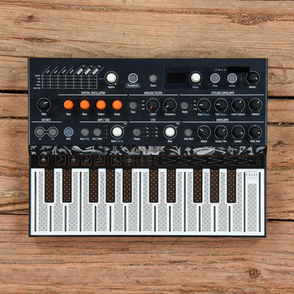 Arturia MicroFreak 25-Key Algorithmic Synthesizer Keyboards and Synths / Synths / Analog Synths