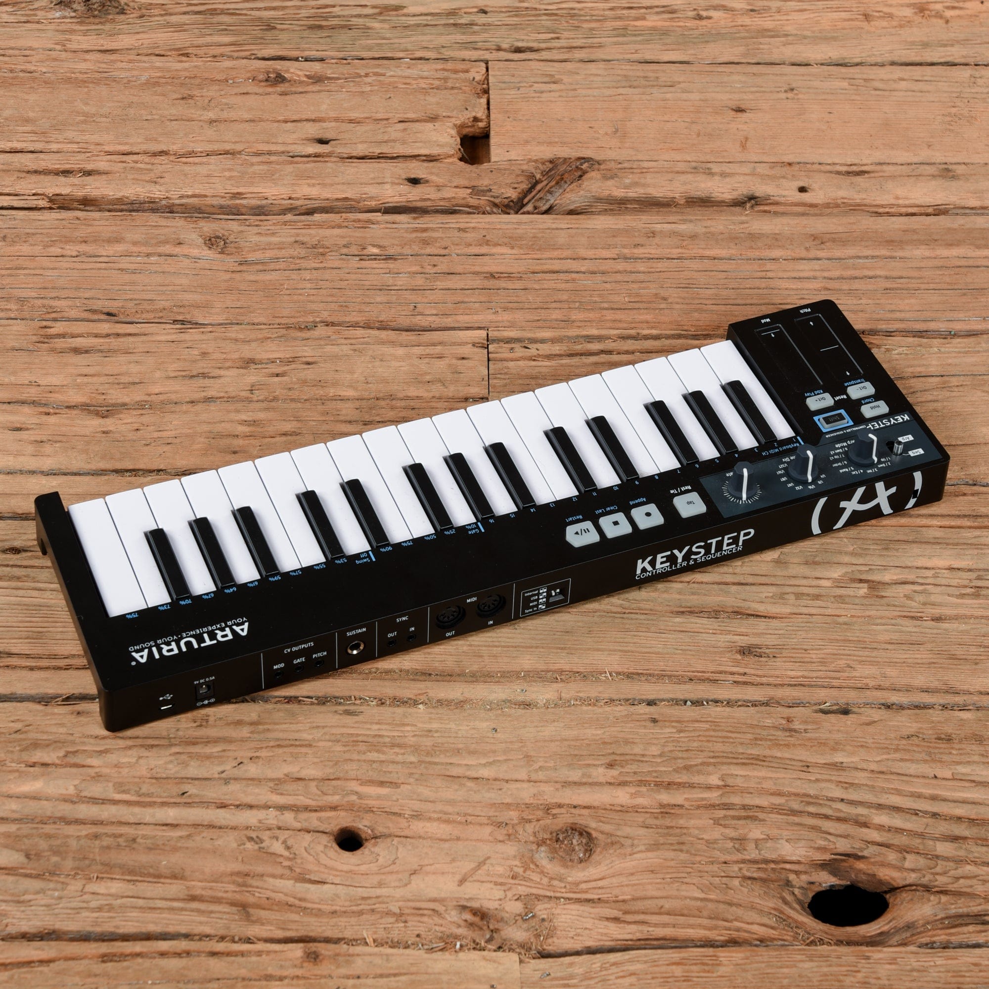 Arturia MiniBrute 2 25-Key Synthesizer Keyboards and Synths / Synths / Analog Synths