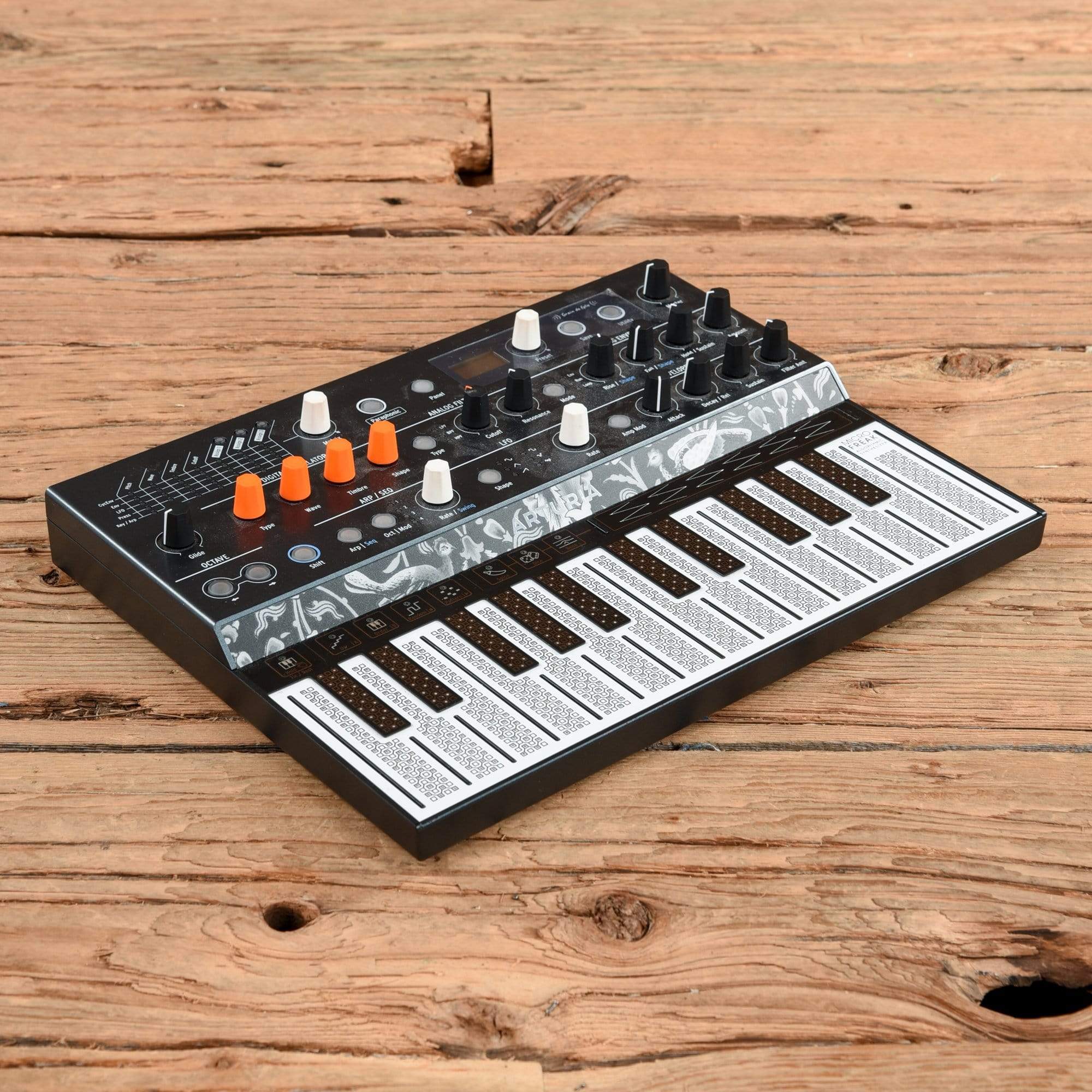 Arturia MicroFreak 25-Key Algorithmic Synthesizer Keyboards and Synths / Synths / Digital Synths