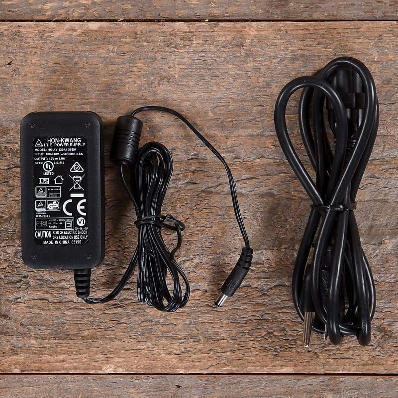 Arturia MicroFreak Hybrid Synthesizer Keyboards and Synths / Synths / Digital Synths