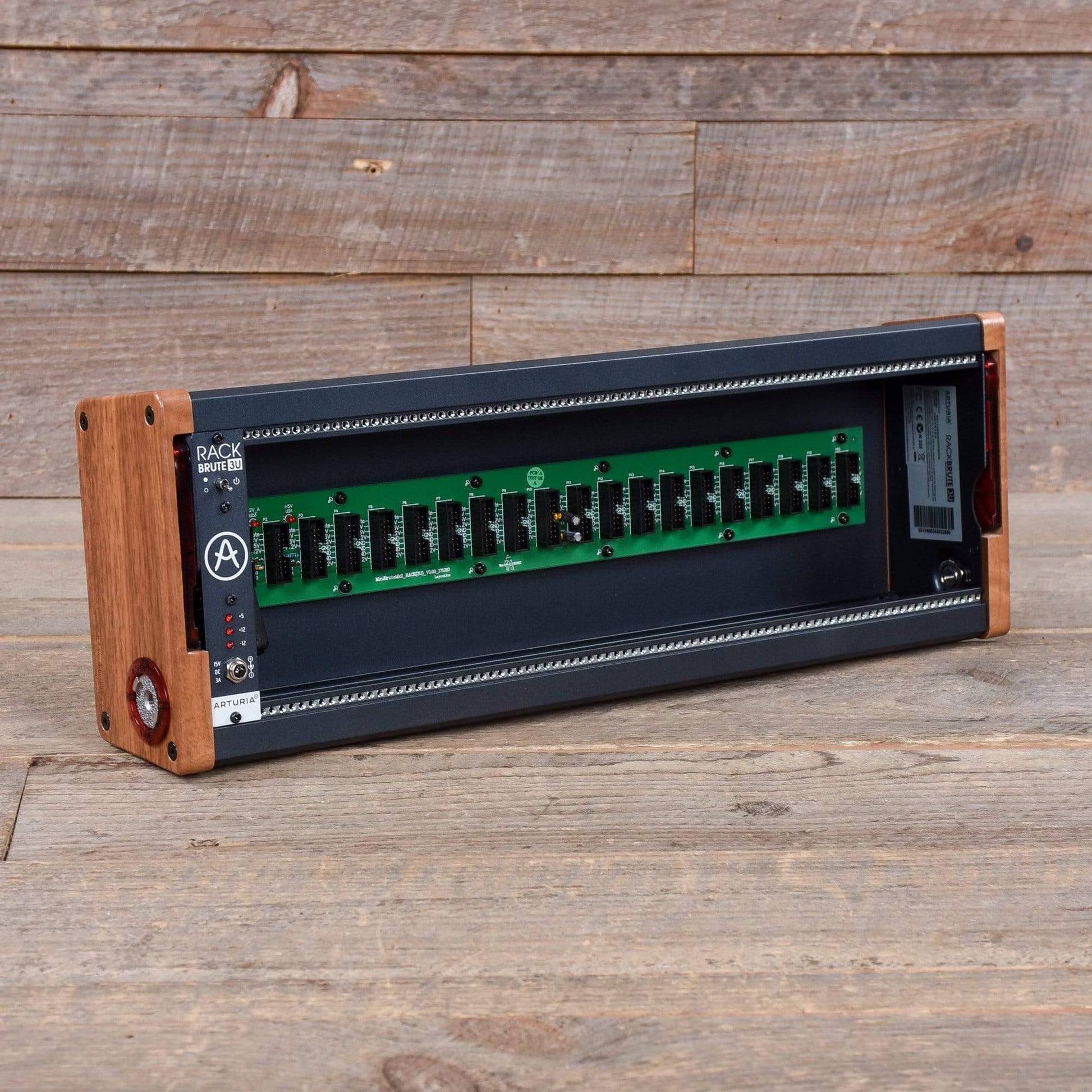 Arturia RackBrute 3U 88HP EuroRack Modular Housing System Keyboards and Synths / Synths / Eurorack