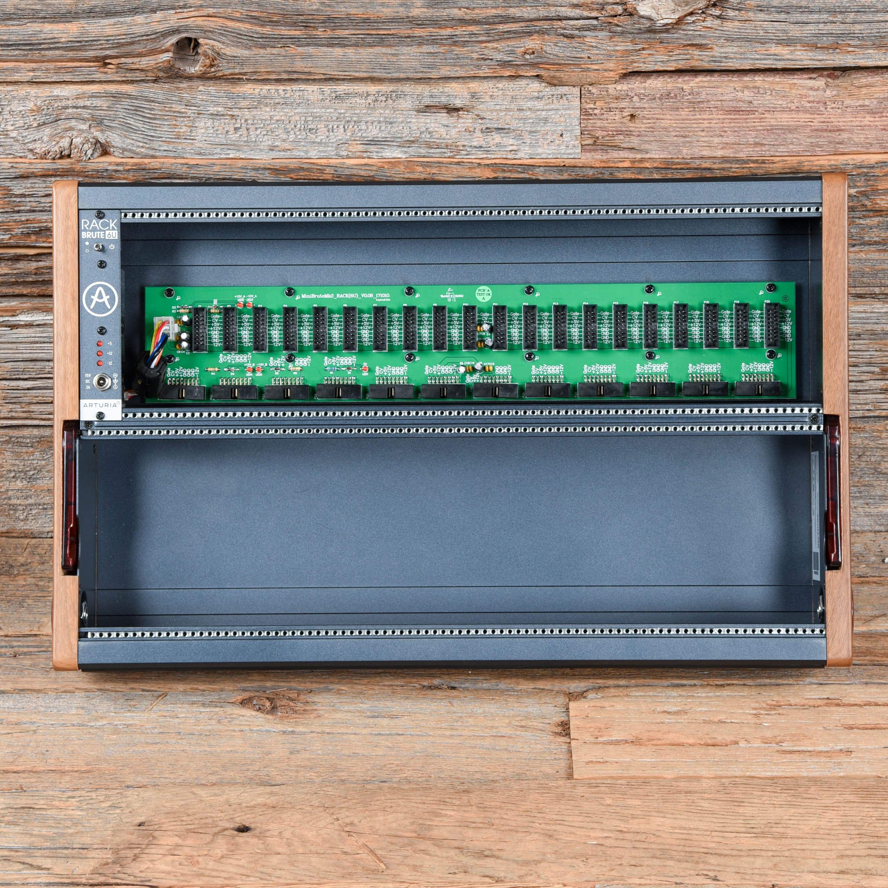 Arturia RackBrute 6U Eurorack Case Keyboards and Synths / Synths / Eurorack