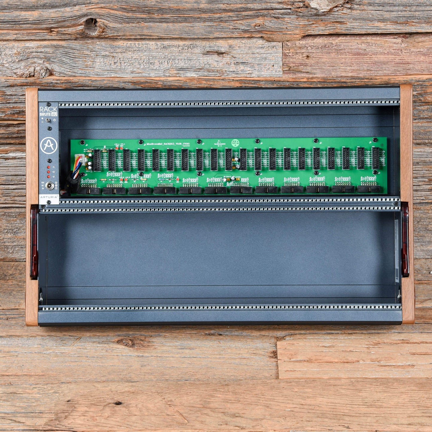 Arturia RackBrute 6U Eurorack Case Keyboards and Synths / Synths / Eurorack