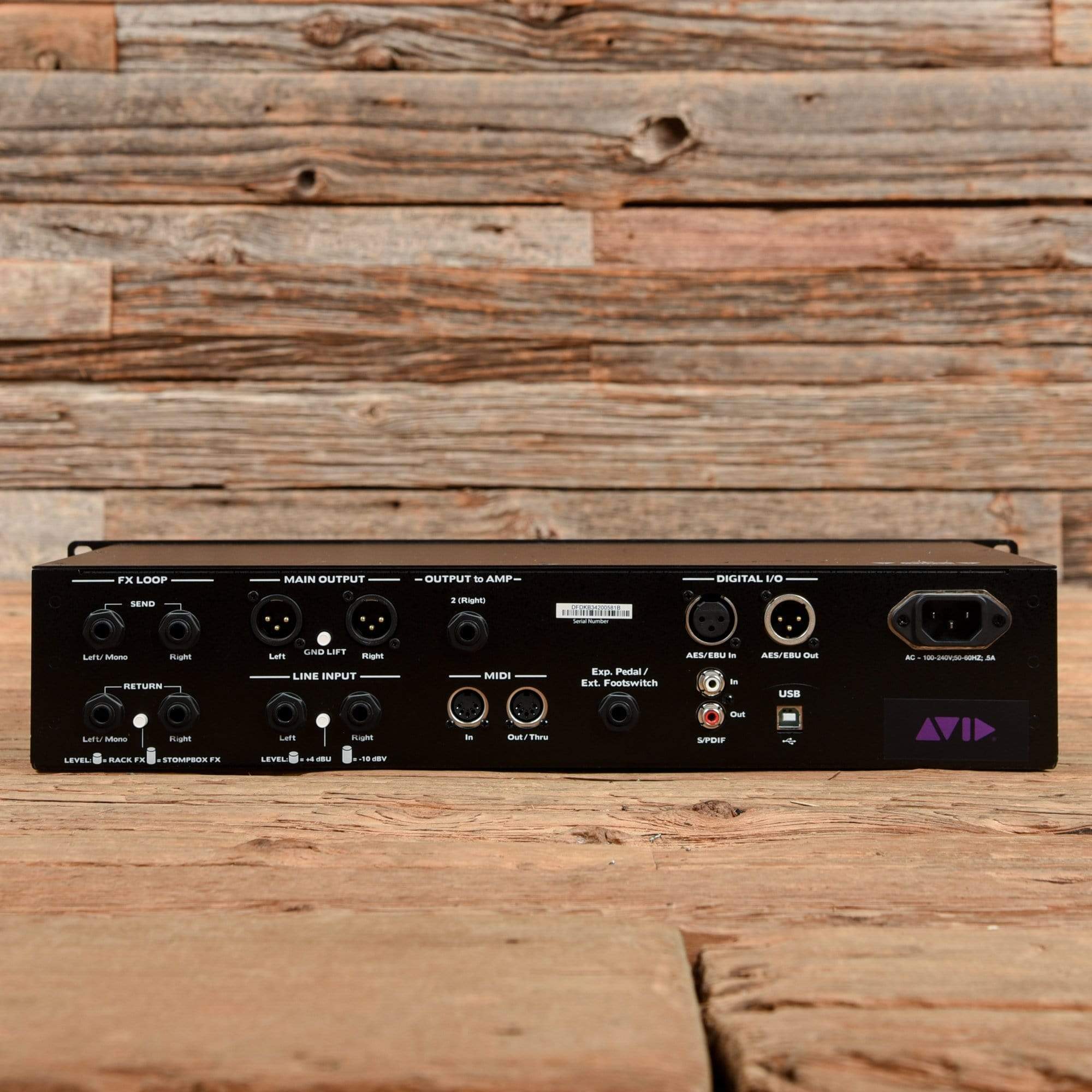 Avid Eleven Rack Guitar Multi-Effects Processor and Pro Tools Interfac ...