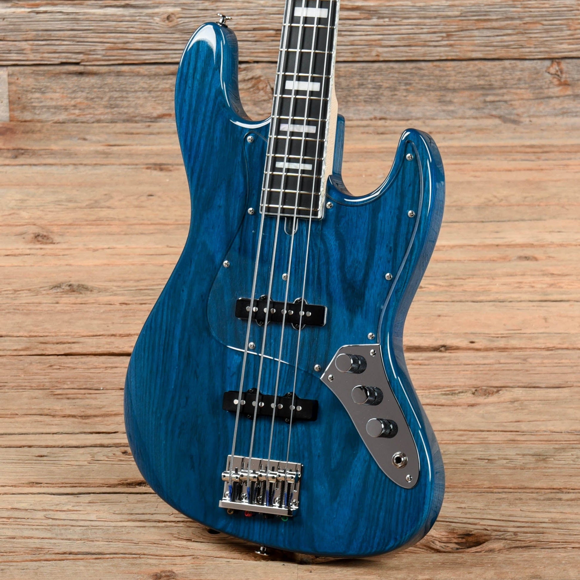 Bacchus Woodline Handmade Blue Bass Guitars / 4-String