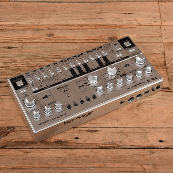 Behringer TD3SR Bass Line Synthesizer Chicago Music Exchange