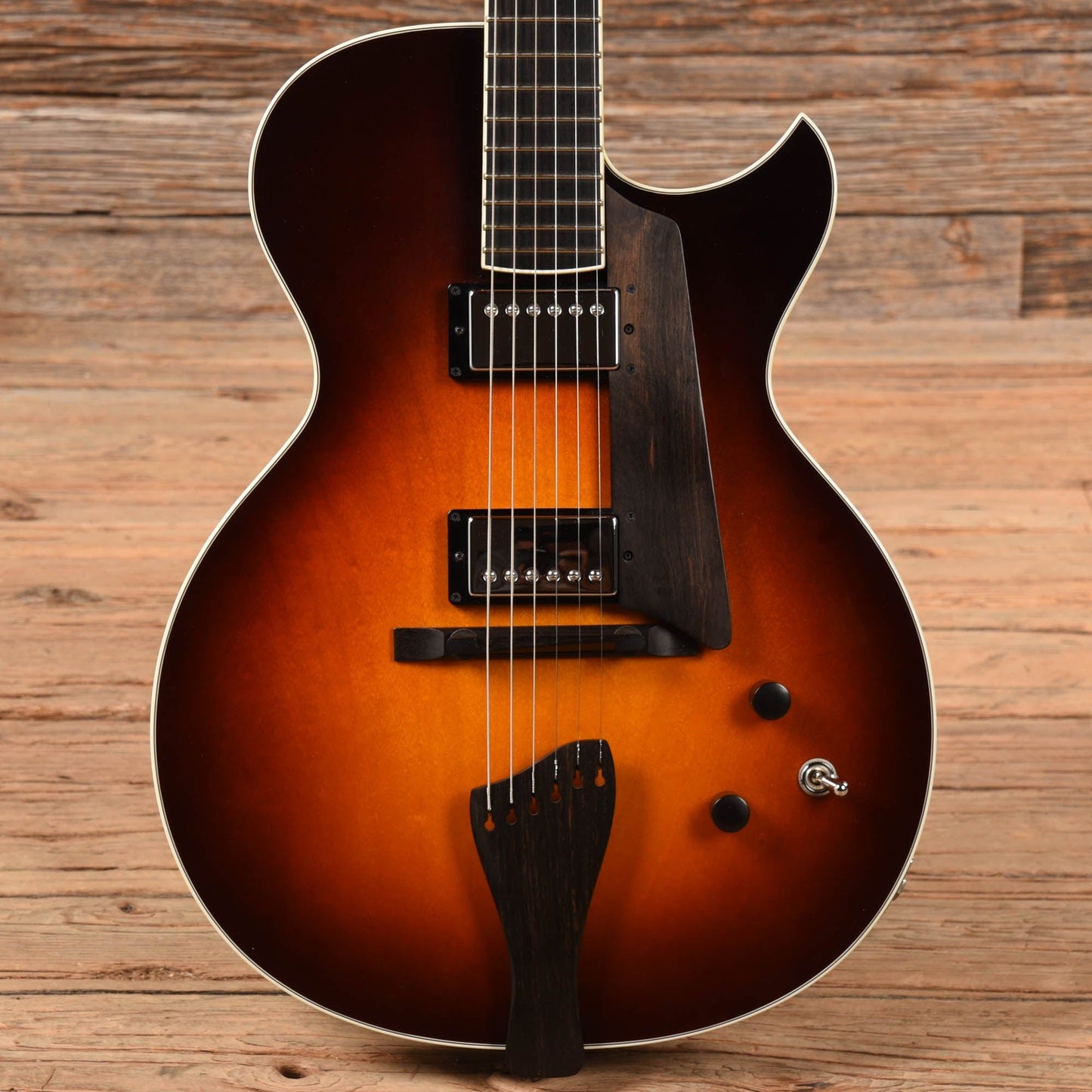 Benedetto Bambino Sunburst 2008 Electric Guitars / Solid Body