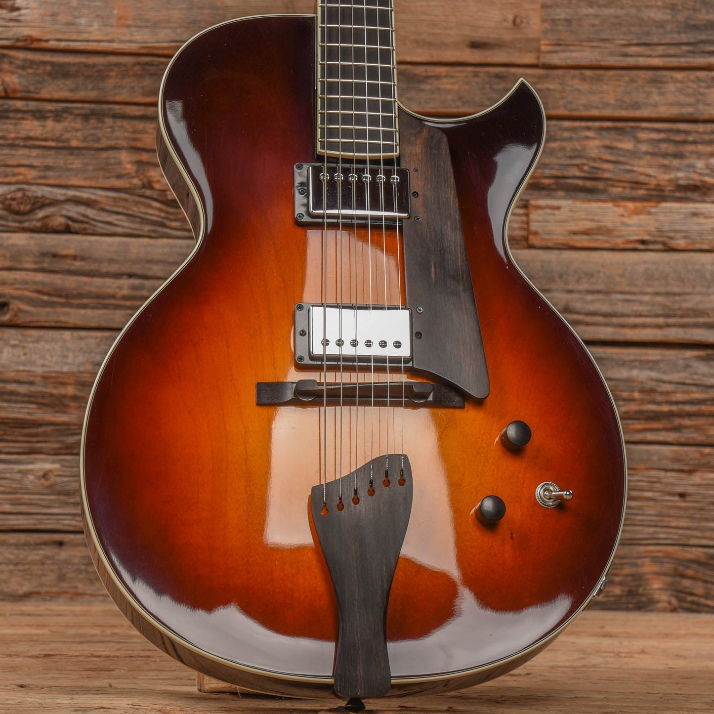 Benedetto Bambino Sunburst 2008 Electric Guitars / Solid Body