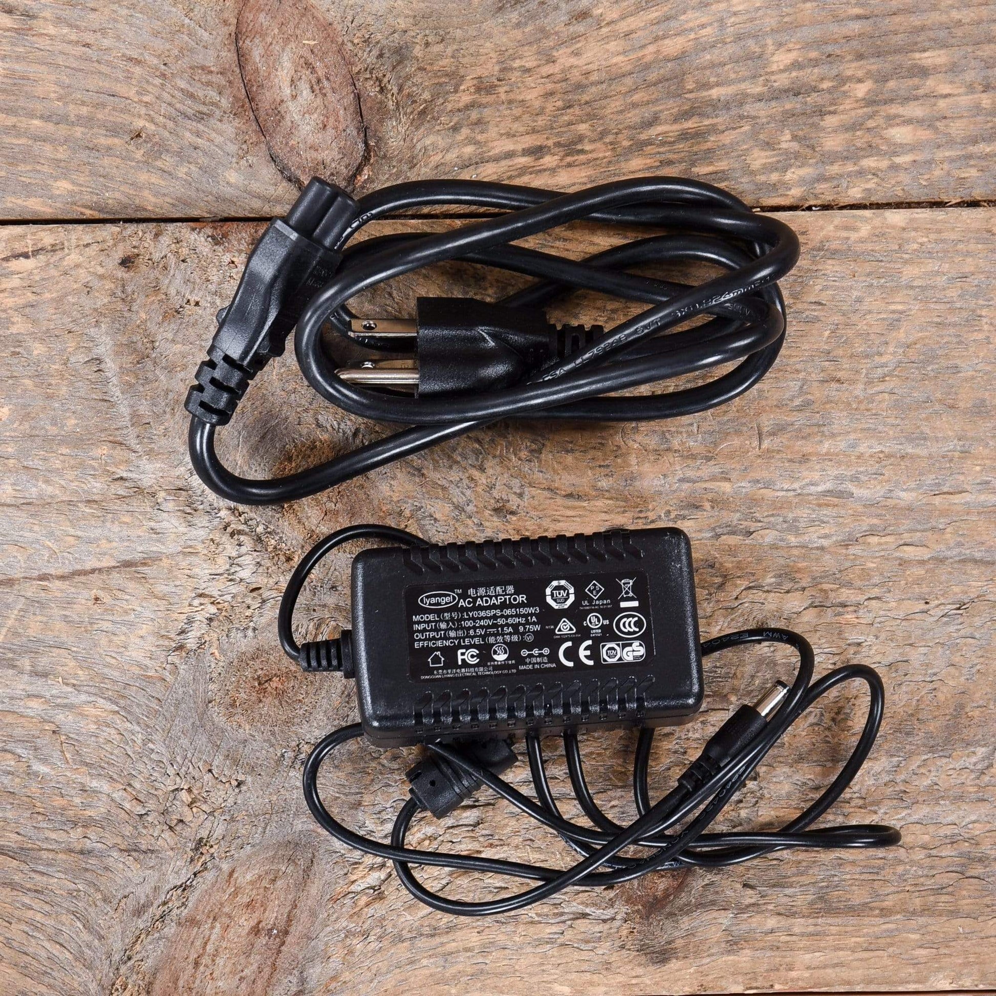 Blackstar Fly 3 Battery Powered Bass Amp, Cab, and PSU Amps / Small Amps