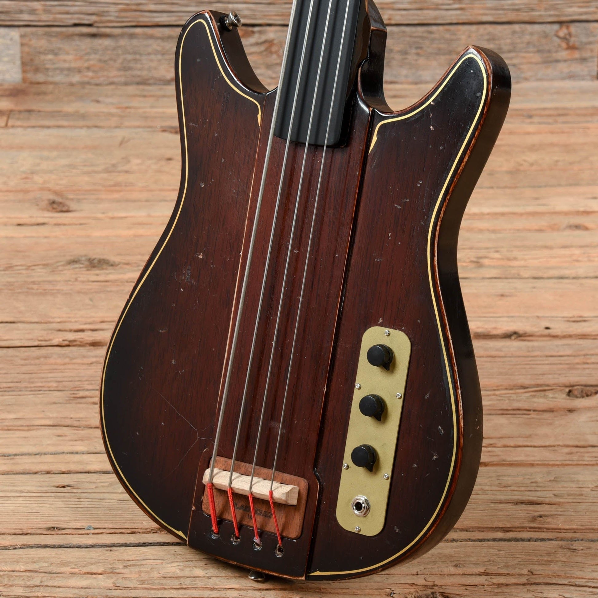 Blast Cult Gateway Bass Sunburst Bass Guitars / 4-String