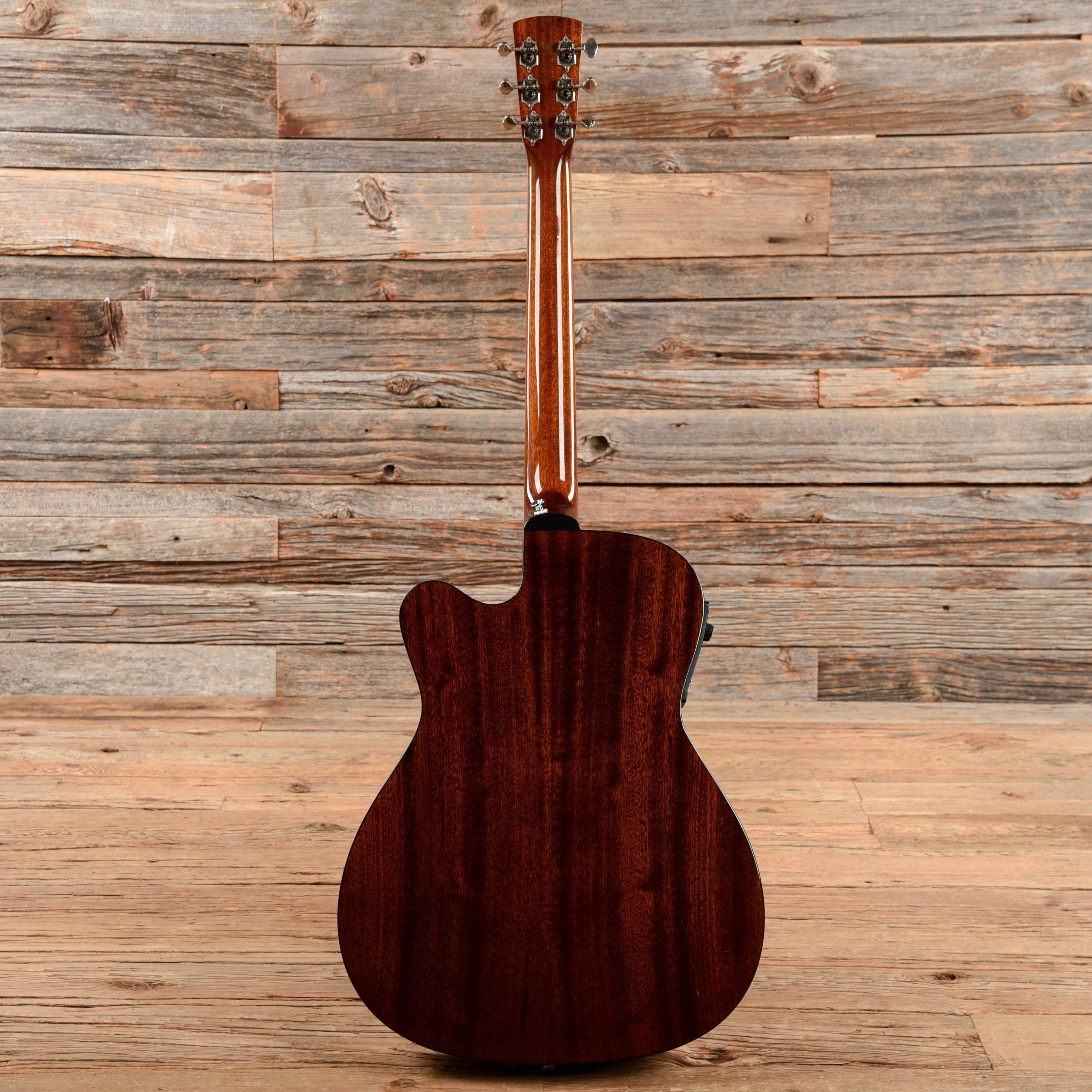 Blueridge BR-143CE Historic Series Natural Acoustic Guitars / Dreadnought