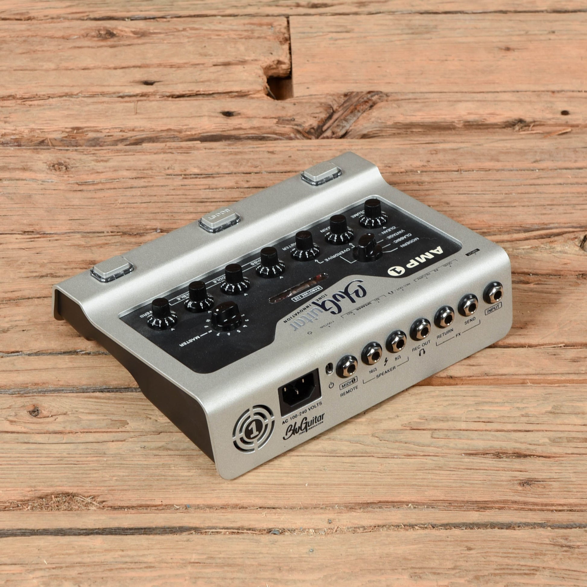 BluGuitar Amp1 w/ Remote1 Footswitch Effects and Pedals / Amp Modeling