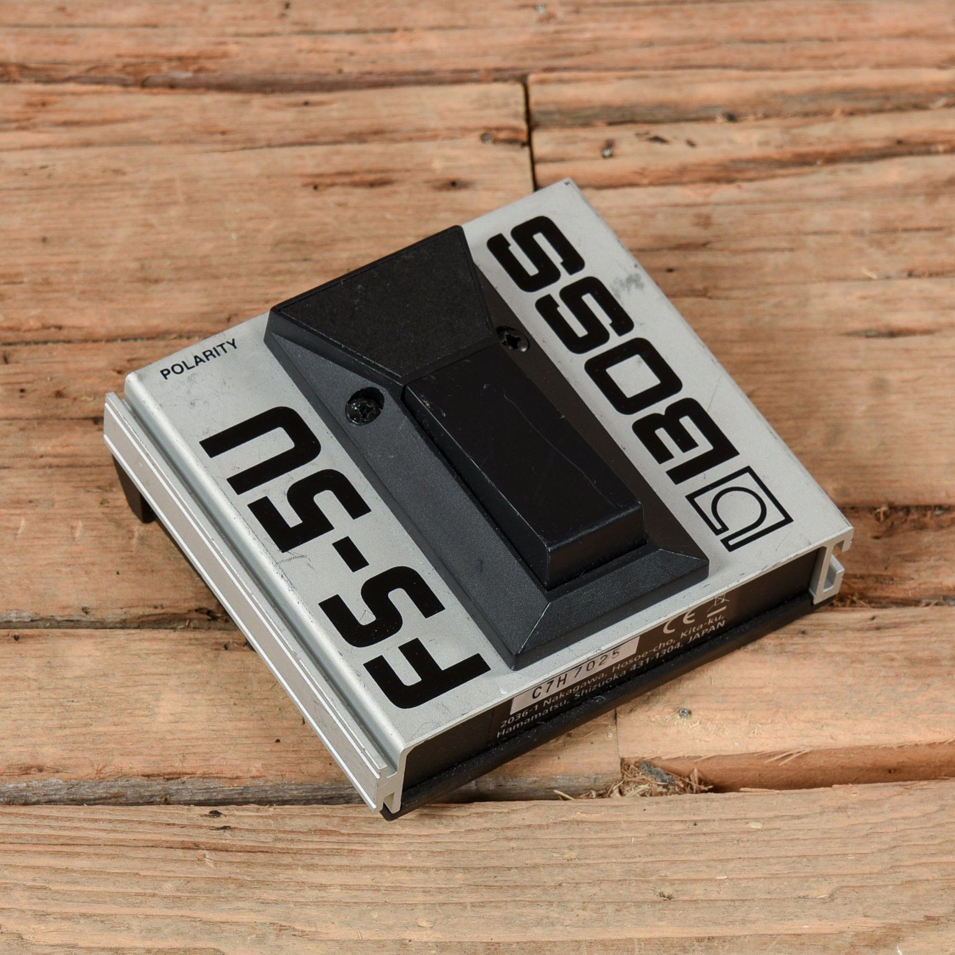 fs-5u boss pedal Boss FS-5U Footswitch – Chicago Music Exchange
