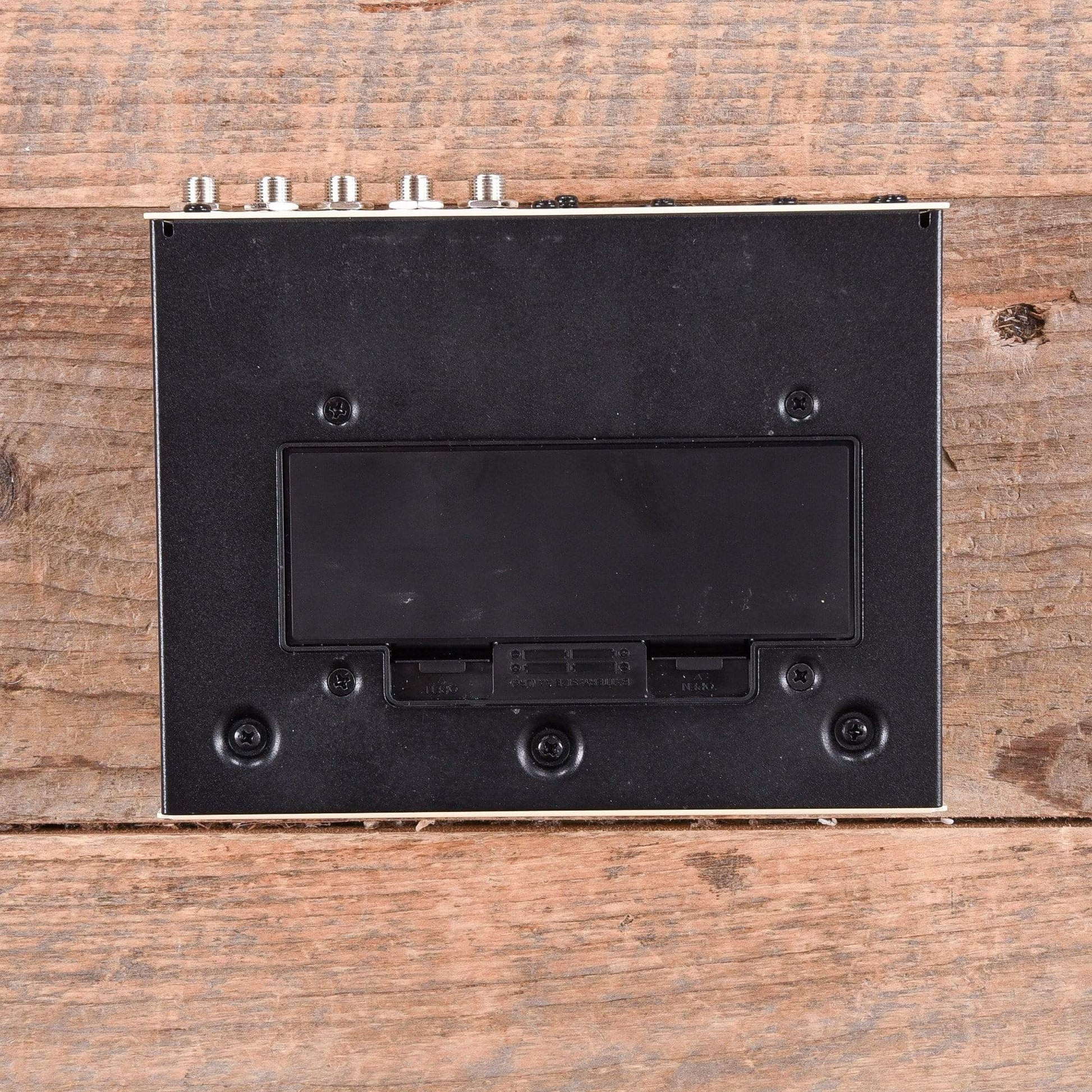 Boss DD-500 Digital Delay Effects and Pedals / Delay