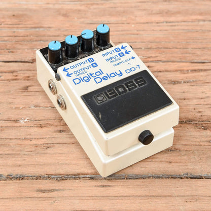 Boss DD-7 Digital Delay Effects and Pedals / Delay