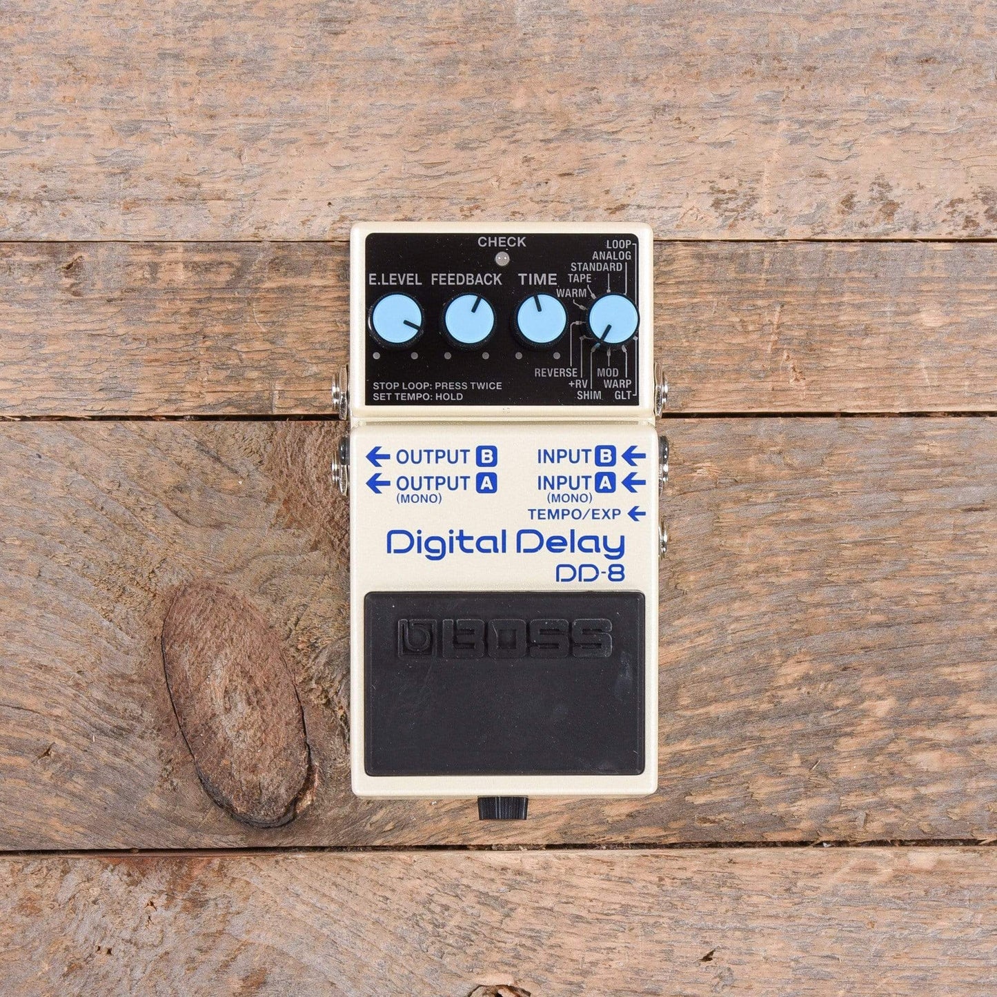 Boss DD-8 Digital Delay Effects and Pedals / Delay