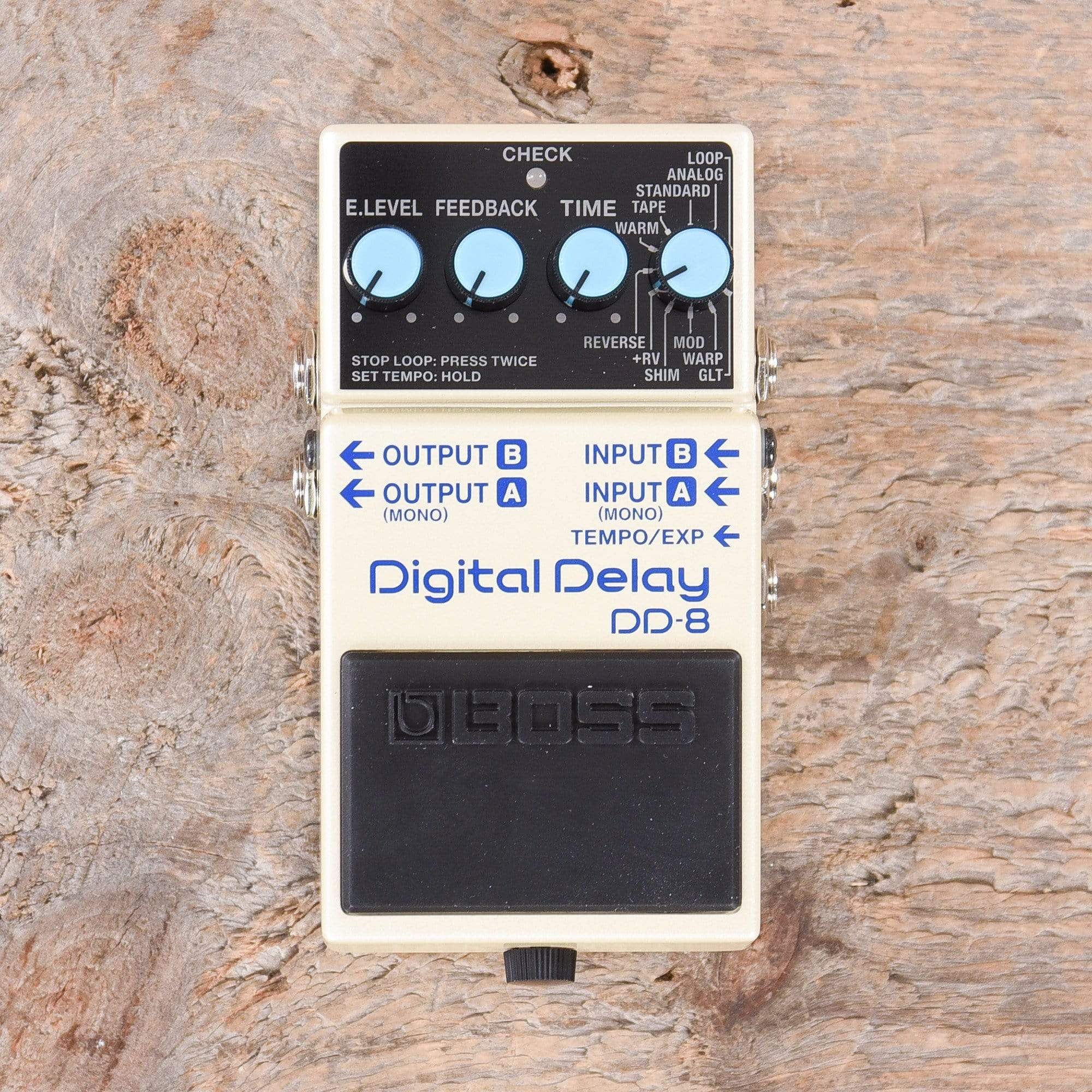 Boss DD-8 Digital Delay Effects and Pedals / Delay
