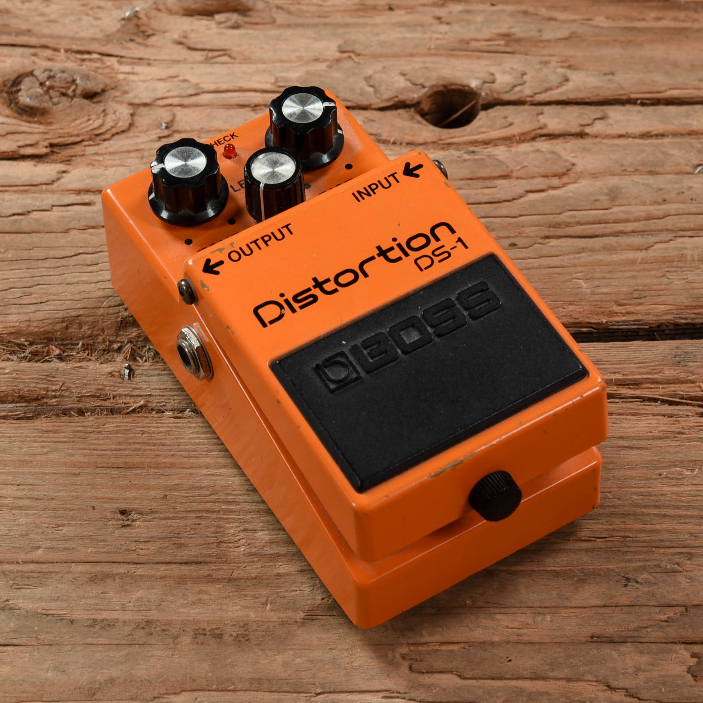 Boss DS-1 Distortion Effects and Pedals / Distortion