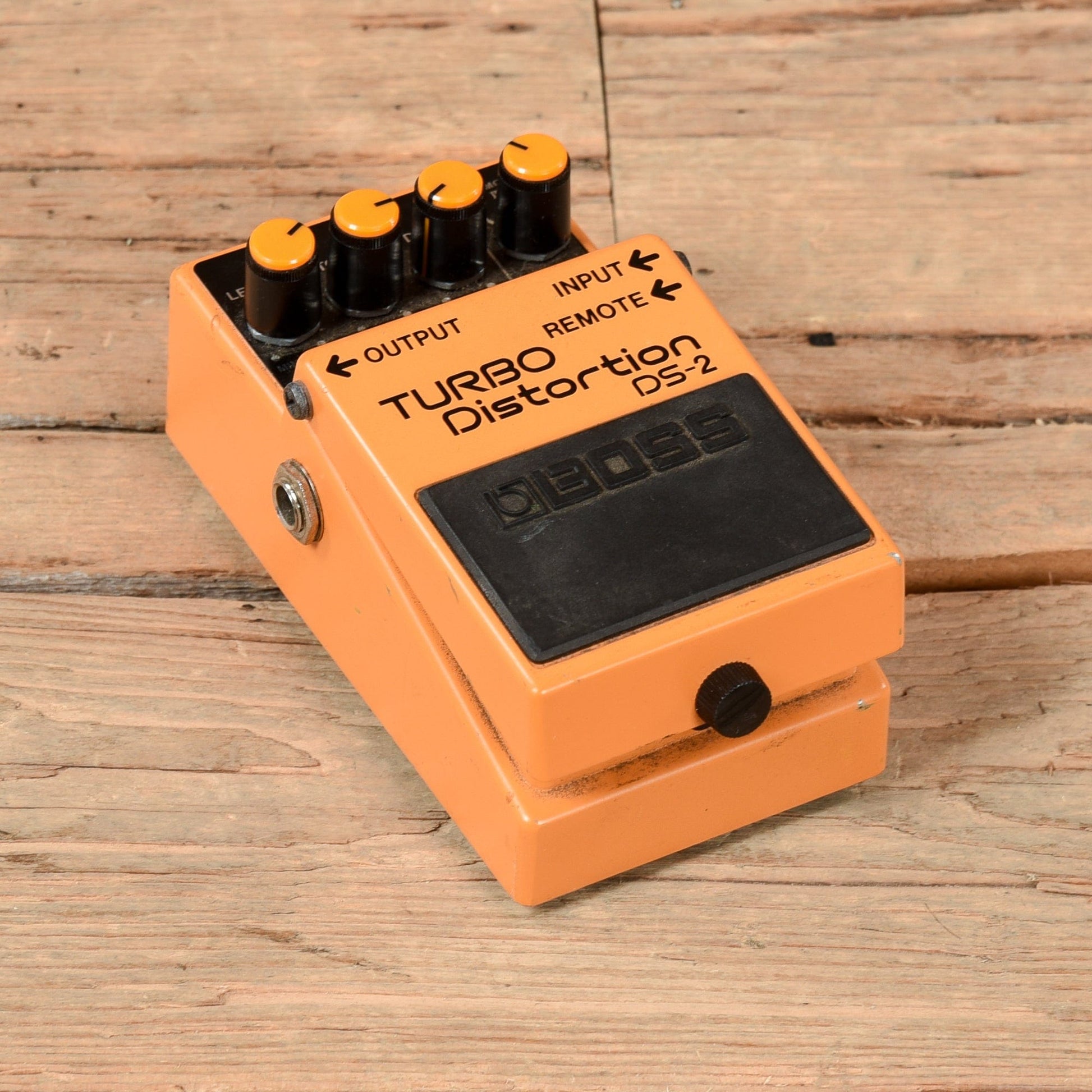 Boss DS-2 Turbo Distortion Effects and Pedals / Distortion