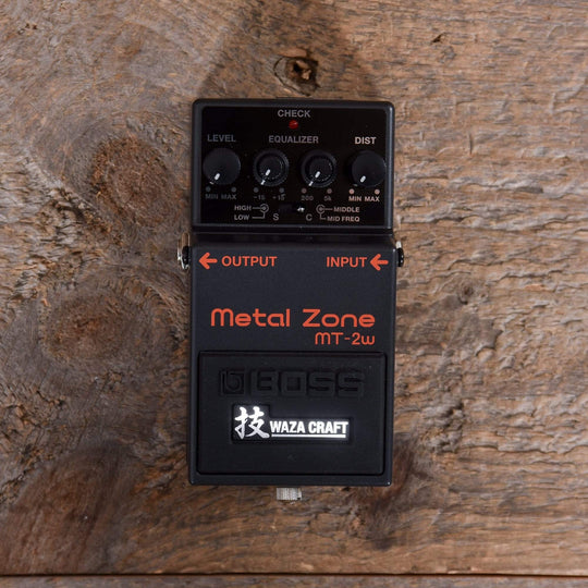 Boss MT-2W Metal Zone Waza Craft Distortion Pedal Effects and Pedals / Distortion