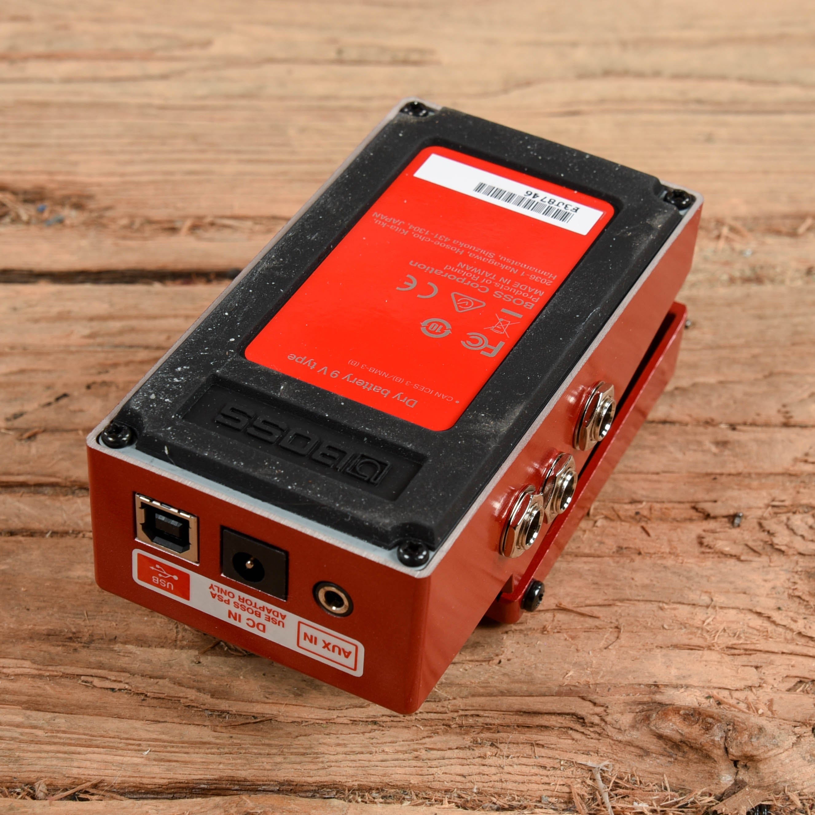 Boss Loop Station RC3 Effects and Pedals / Loop Pedals and Samplers