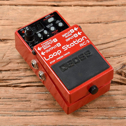 Boss RC-3 Loop Station Effects and Pedals / Loop Pedals and Samplers