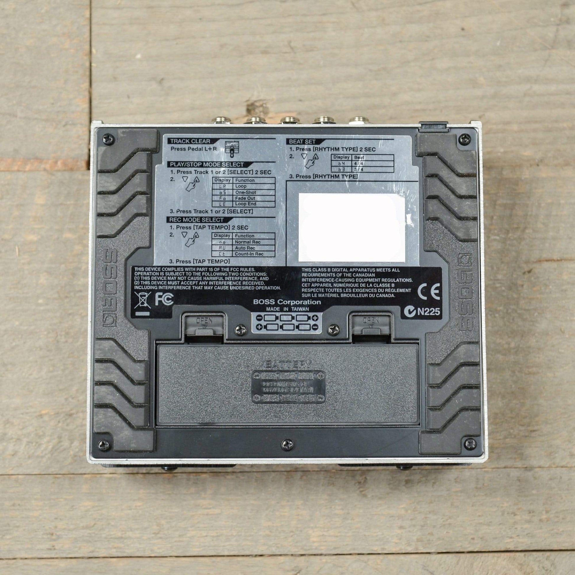 Boss RC-30 Loop Station Effects and Pedals / Loop Pedals and Samplers