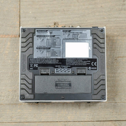 Boss RC-30 Loop Station Effects and Pedals / Loop Pedals and Samplers