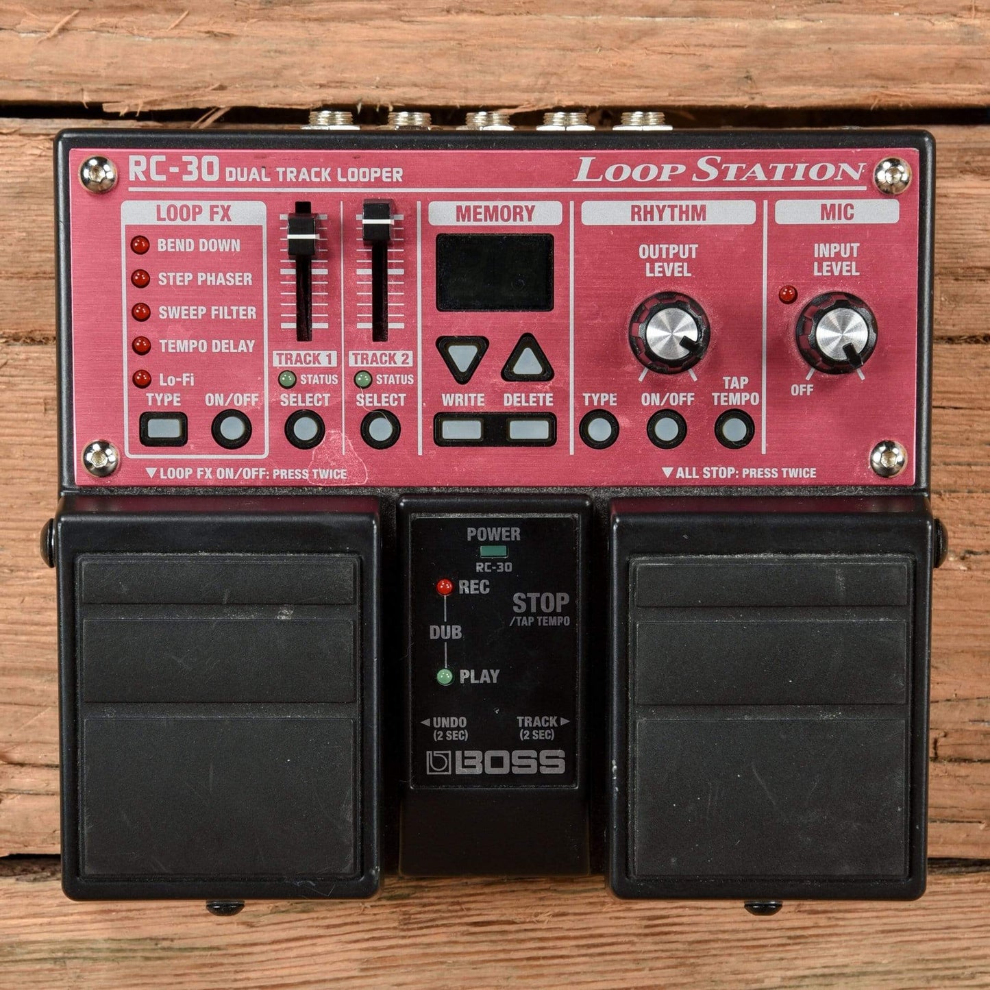 Boss RC-30 Loop Station Effects and Pedals / Loop Pedals and Samplers