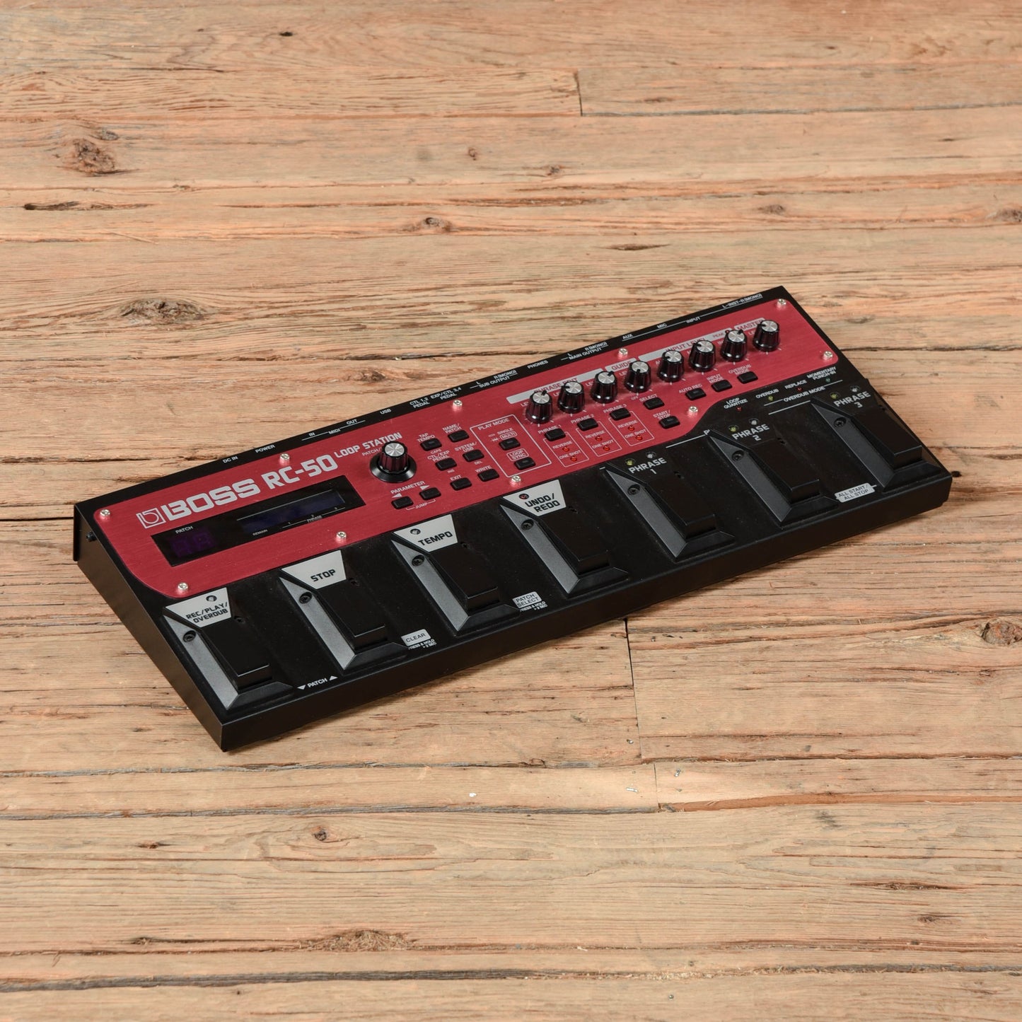 Boss RC-50 Loop Station Effects and Pedals / Loop Pedals and Samplers