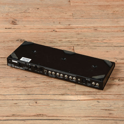 Boss RC-50 Loop Station Effects and Pedals / Loop Pedals and Samplers