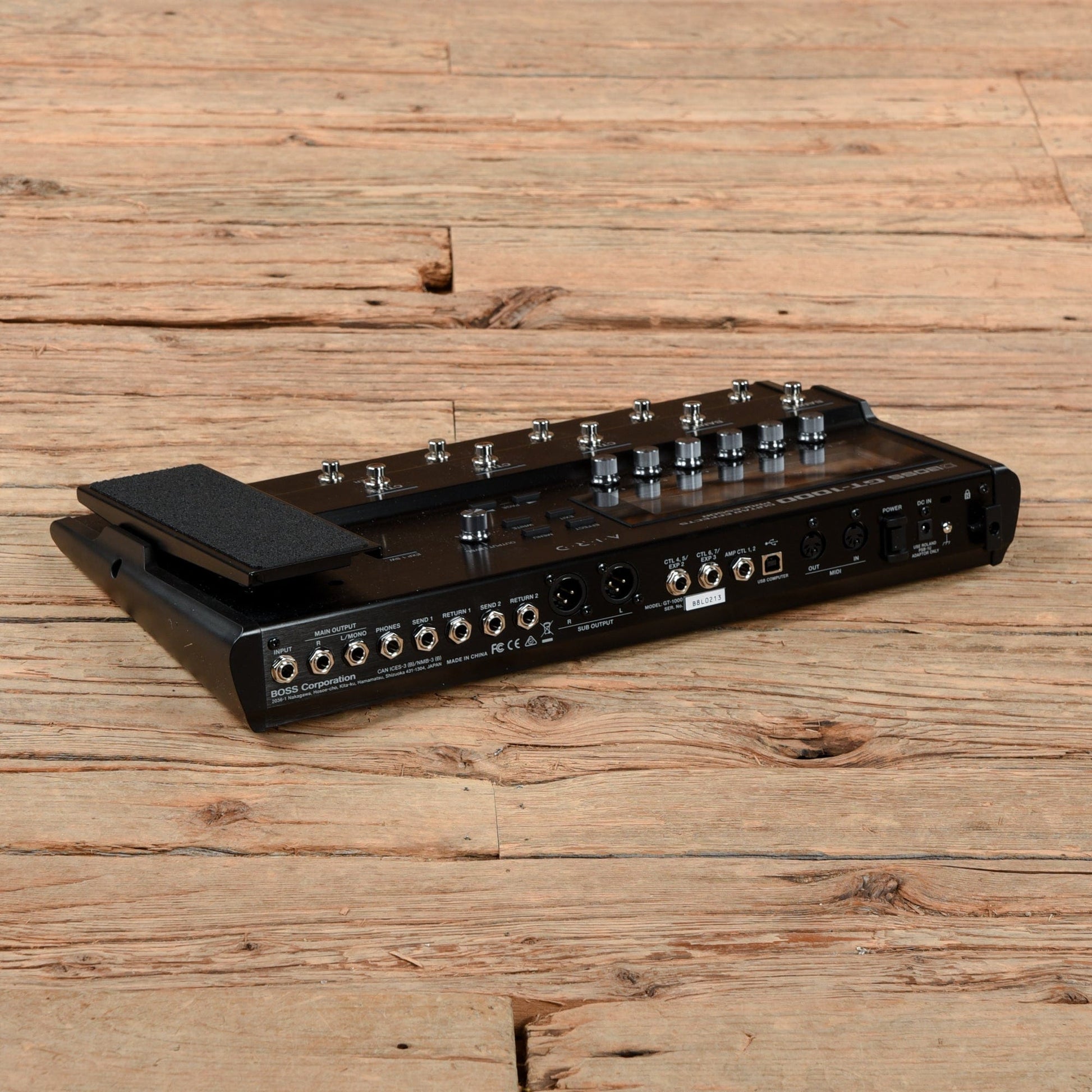 Boss GT-1000 Guitar Effects Processor Effects and Pedals / Multi-Effect Unit