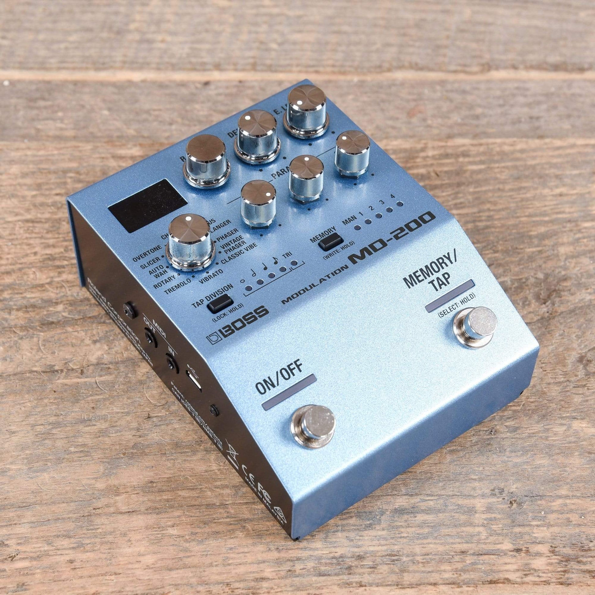 Boss MD-200 Modulation Multi-Effect Effects and Pedals / Multi-Effect Unit