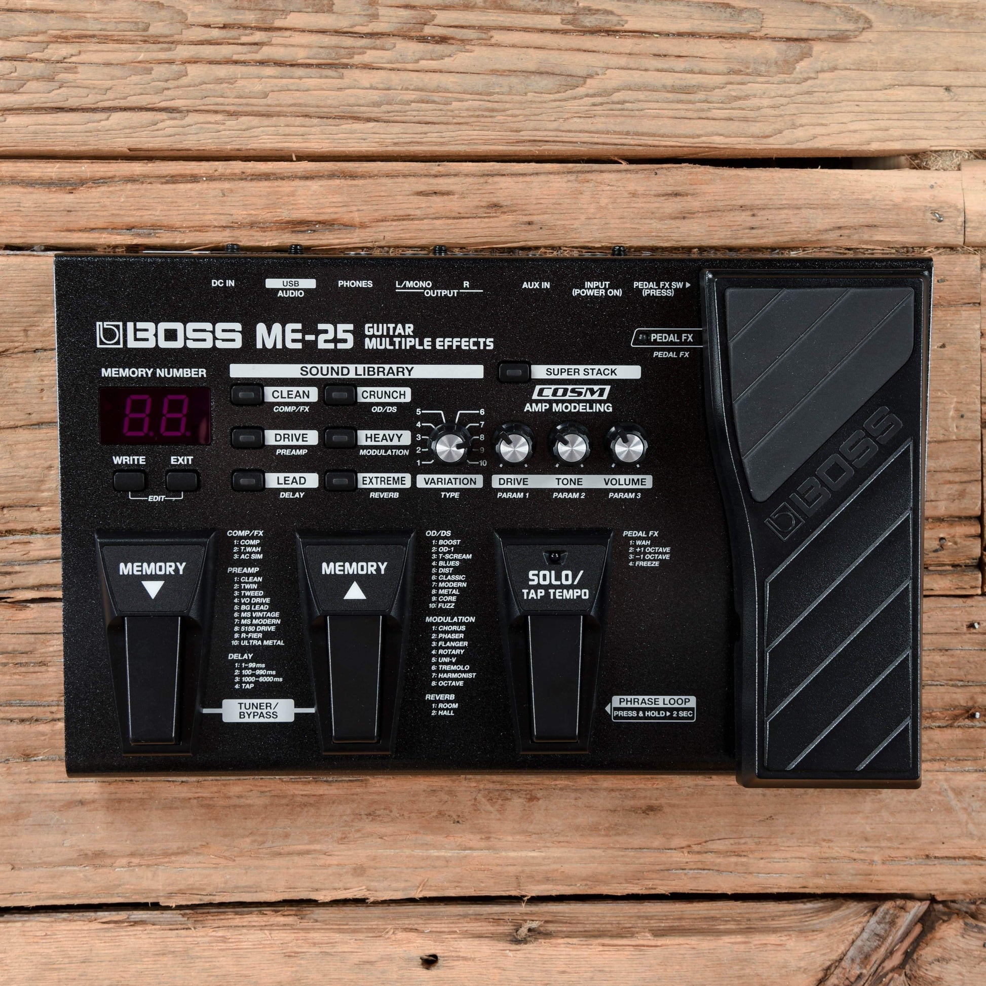 Boss ME-25 Multi Effects