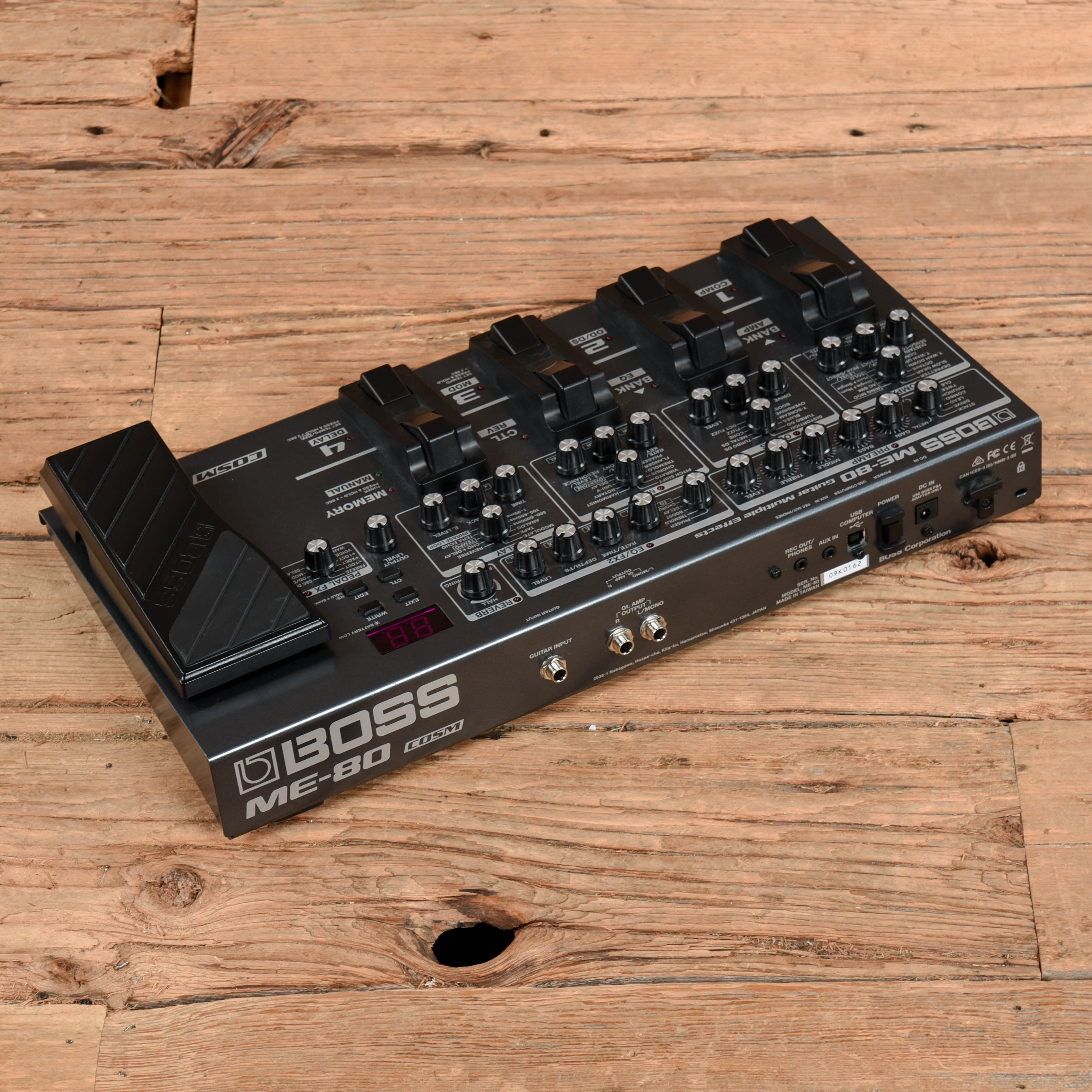 Boss ME 80 Guitar Multiple Effects Chicago Music Exchange boss-me-80-guitar-multiple-effects-chicago-music-exchange