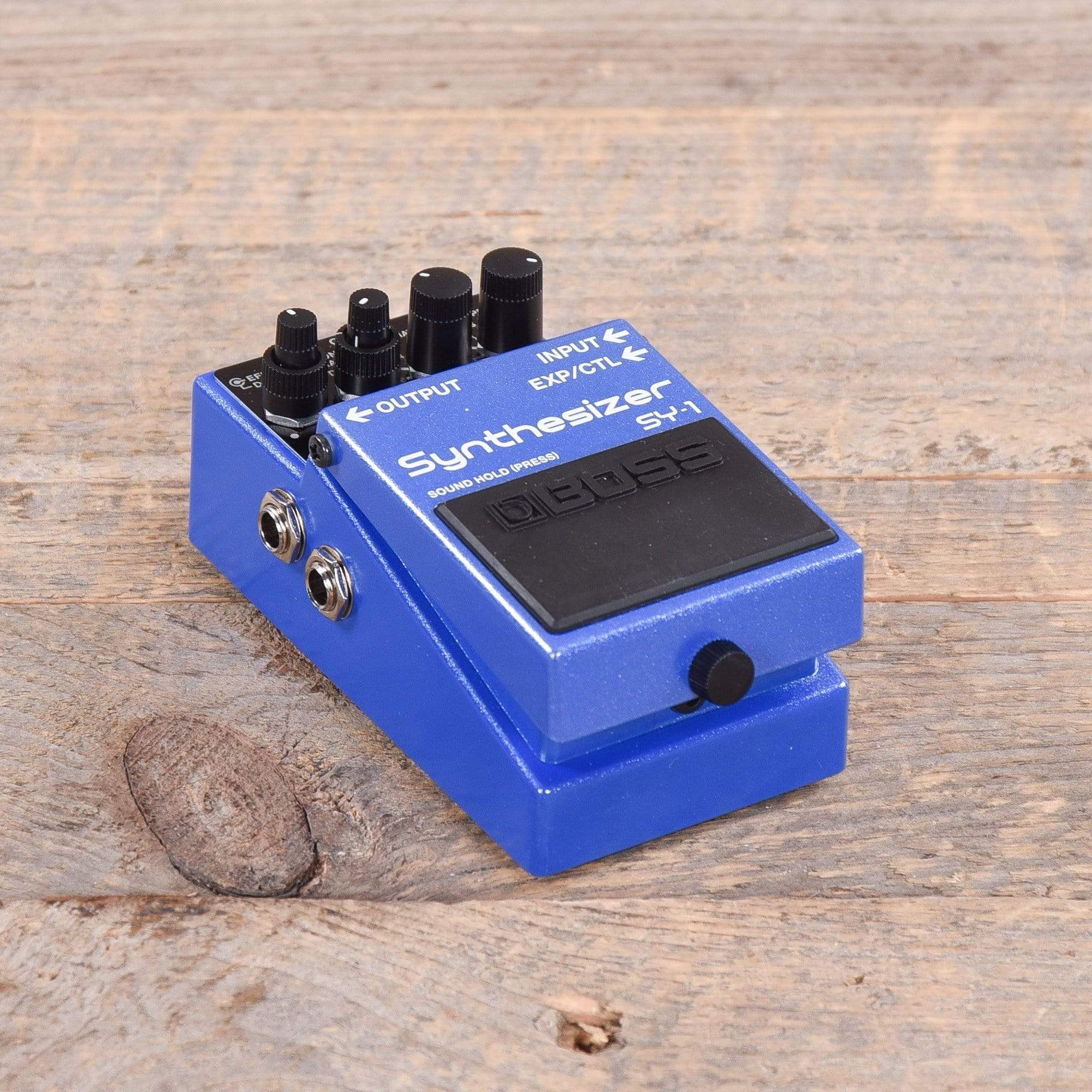 Boss SY-1 Synthesizer Pedal Effects and Pedals / Noise Generators