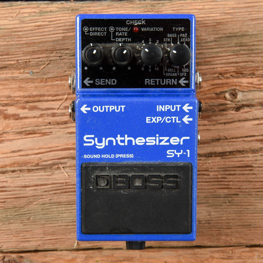 Boss SY-1 Synthesizer Effects and Pedals / Noise Generators