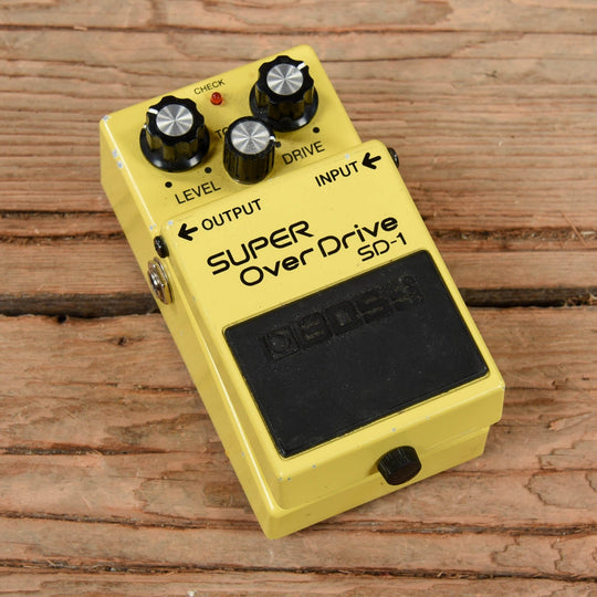 Boss SD-1 Super Overdrive Effects and Pedals / Overdrive and Boost