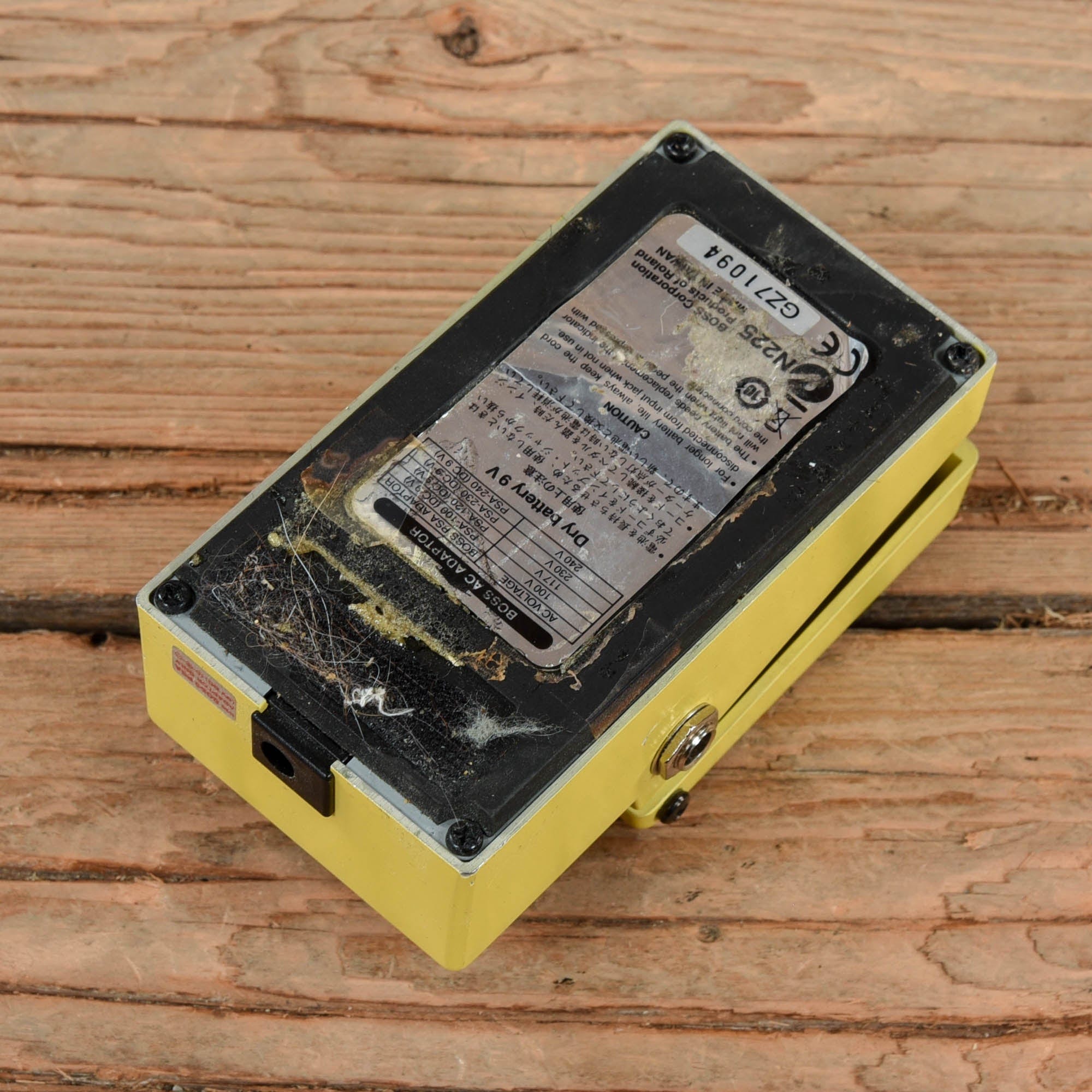 Boss SD-1 Super Overdrive Effects and Pedals / Overdrive and Boost