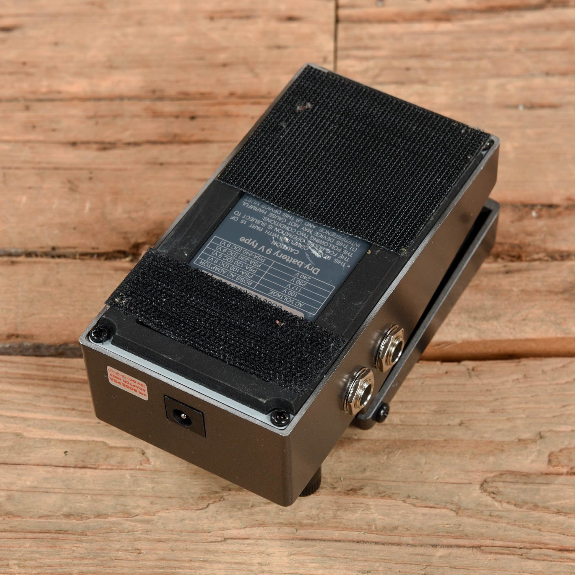 boss rv 5 digital reverb pedal Boss RV-5 Digital Reverb