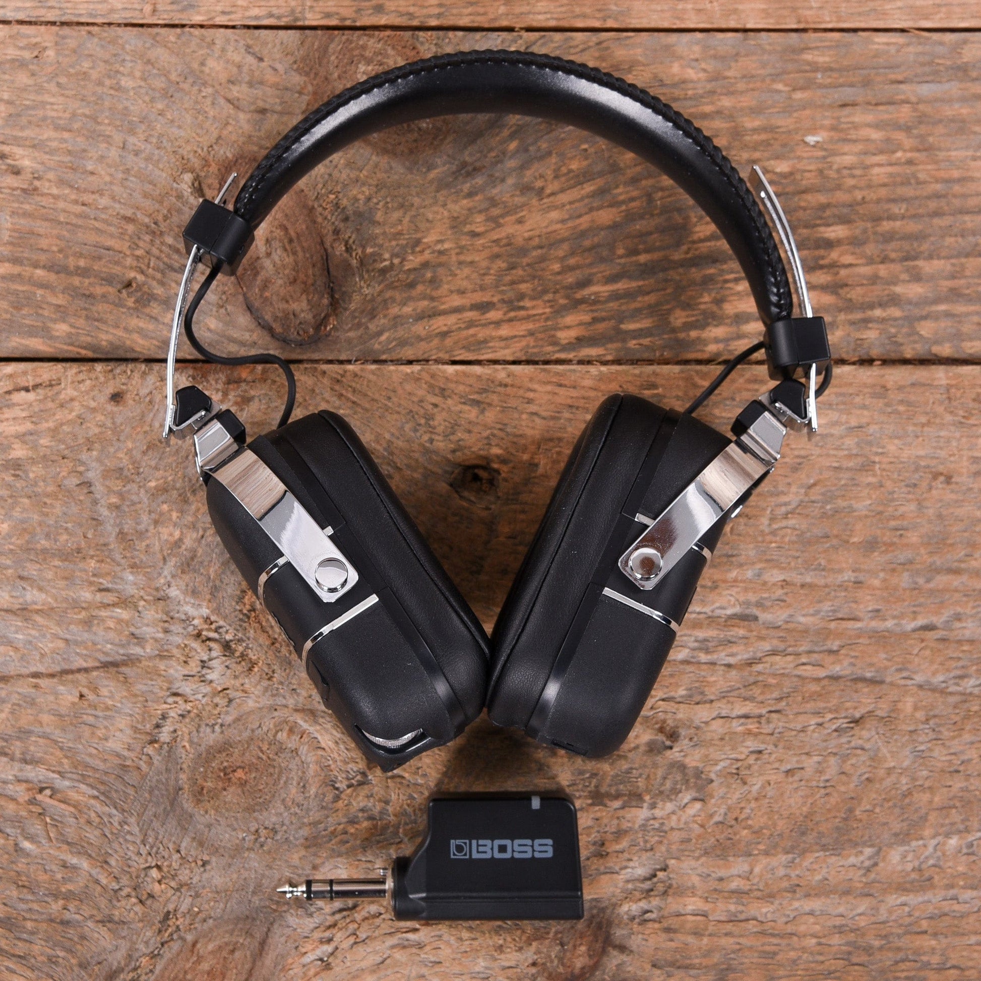 boss waza air with pedals Boss Waza-Air Wireless Guitar Headphones – Chicago Music Exchange