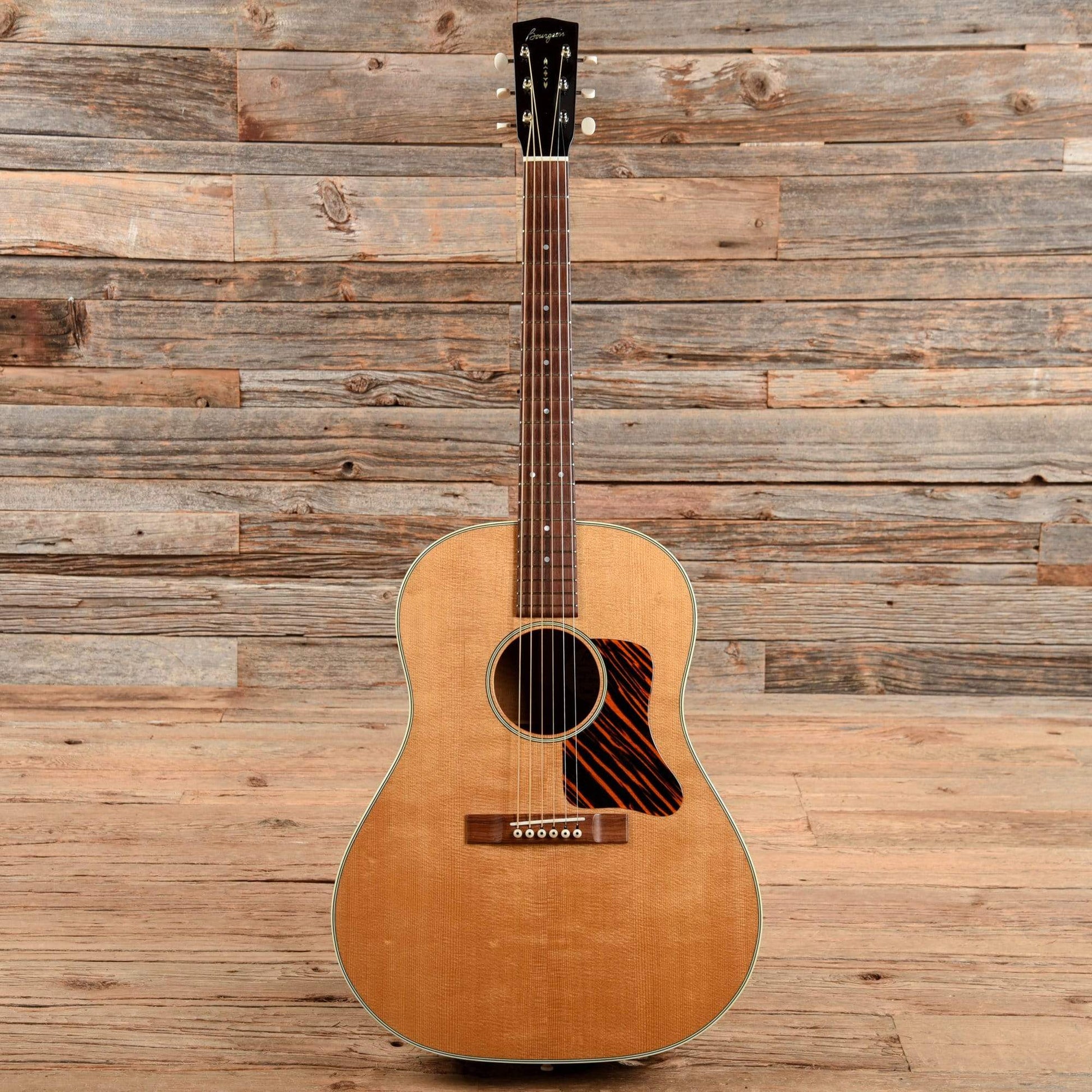 Bourgeois Aged Tone Slope D Sitka/Mahogany Natural Acoustic Guitars / Dreadnought