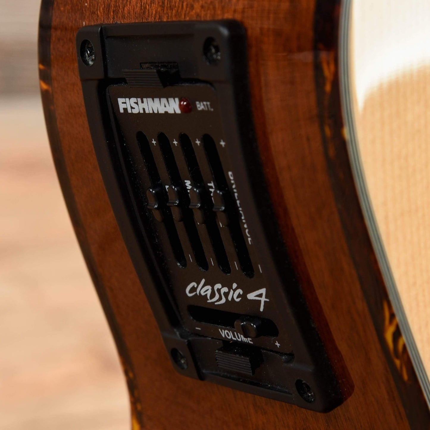 Breedlove Atlas Series Model AC25/SM Natural Acoustic Guitars / Concert