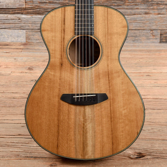Breedlove Oregon Concert E Myrtlewood Natural Acoustic Guitars / Concert
