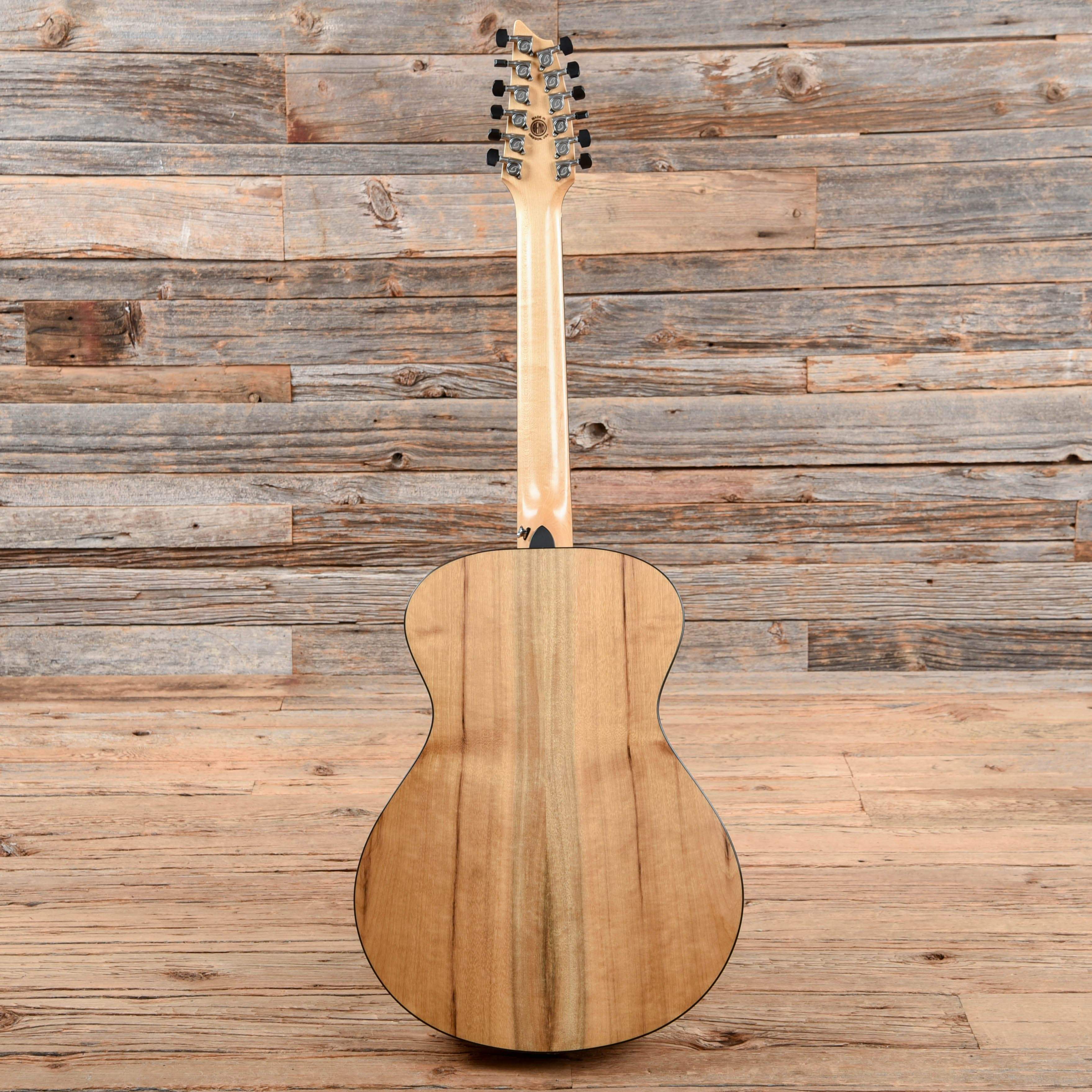 Breedlove Oregon Concert E Myrtlewood Natural Acoustic Guitars / Concert
