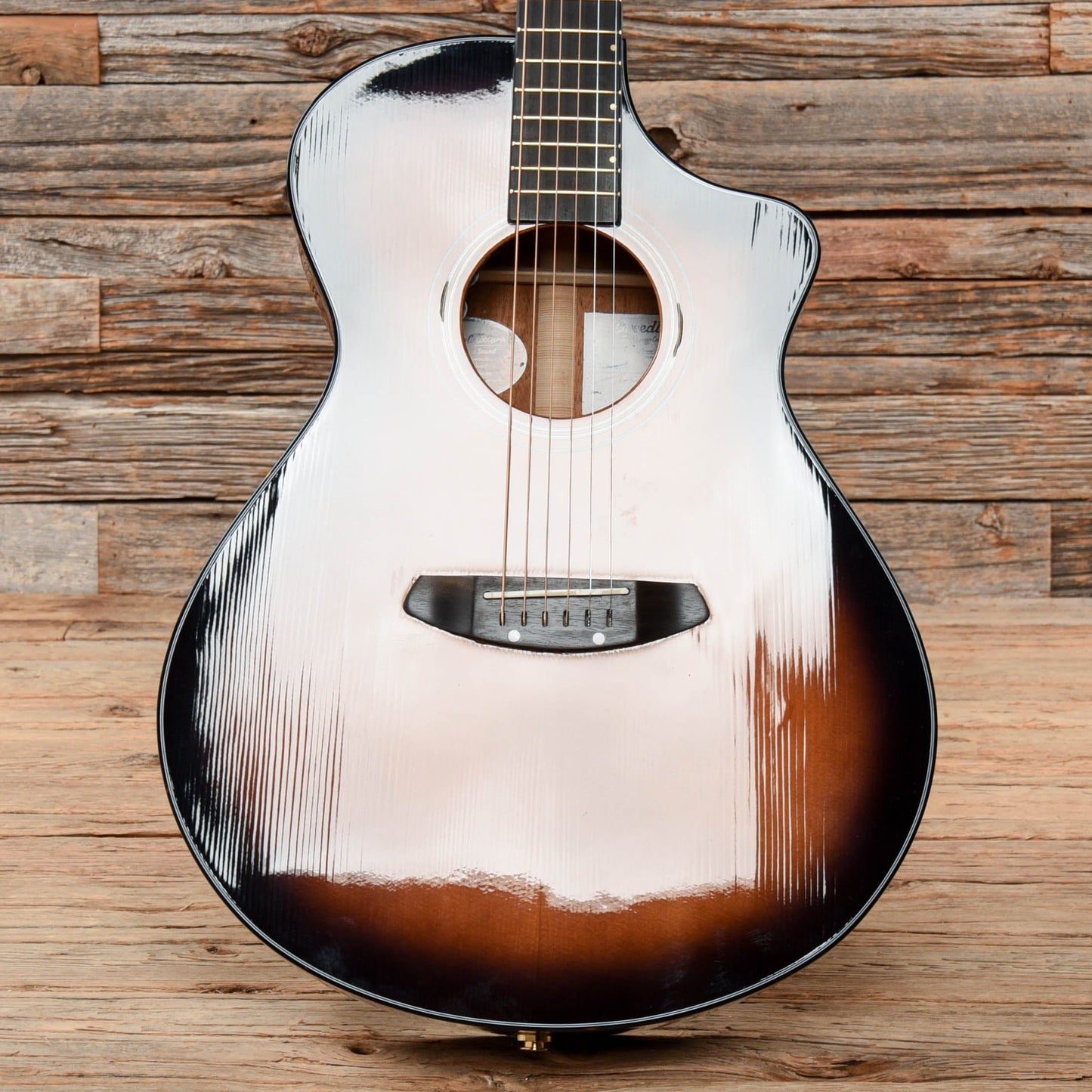 Breedlove Organic Performer Concert CE Bourbon Burst Acoustic Guitars / Concert