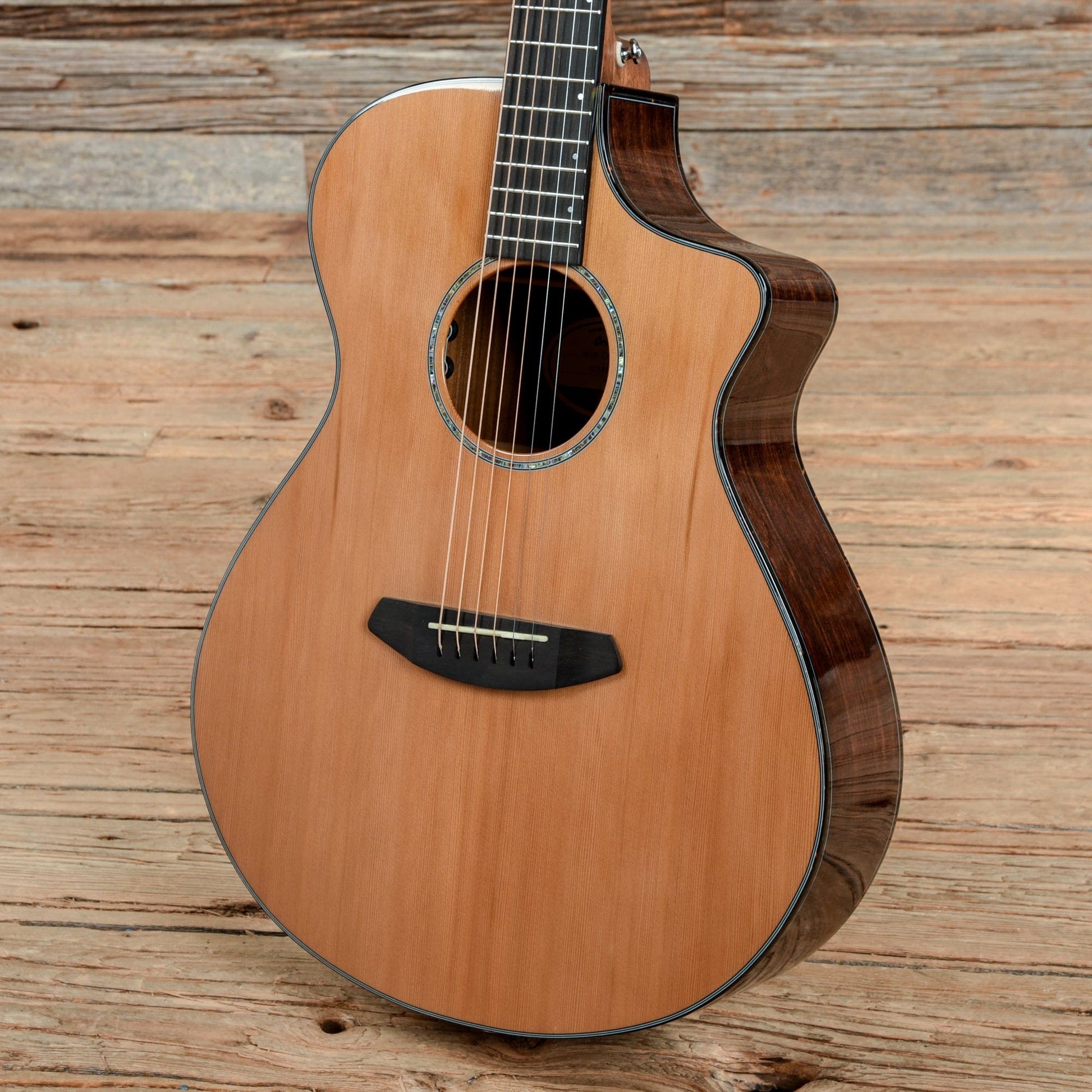 Breedlove Solo Concert CE Natural 2018 Acoustic Guitars / Concert
