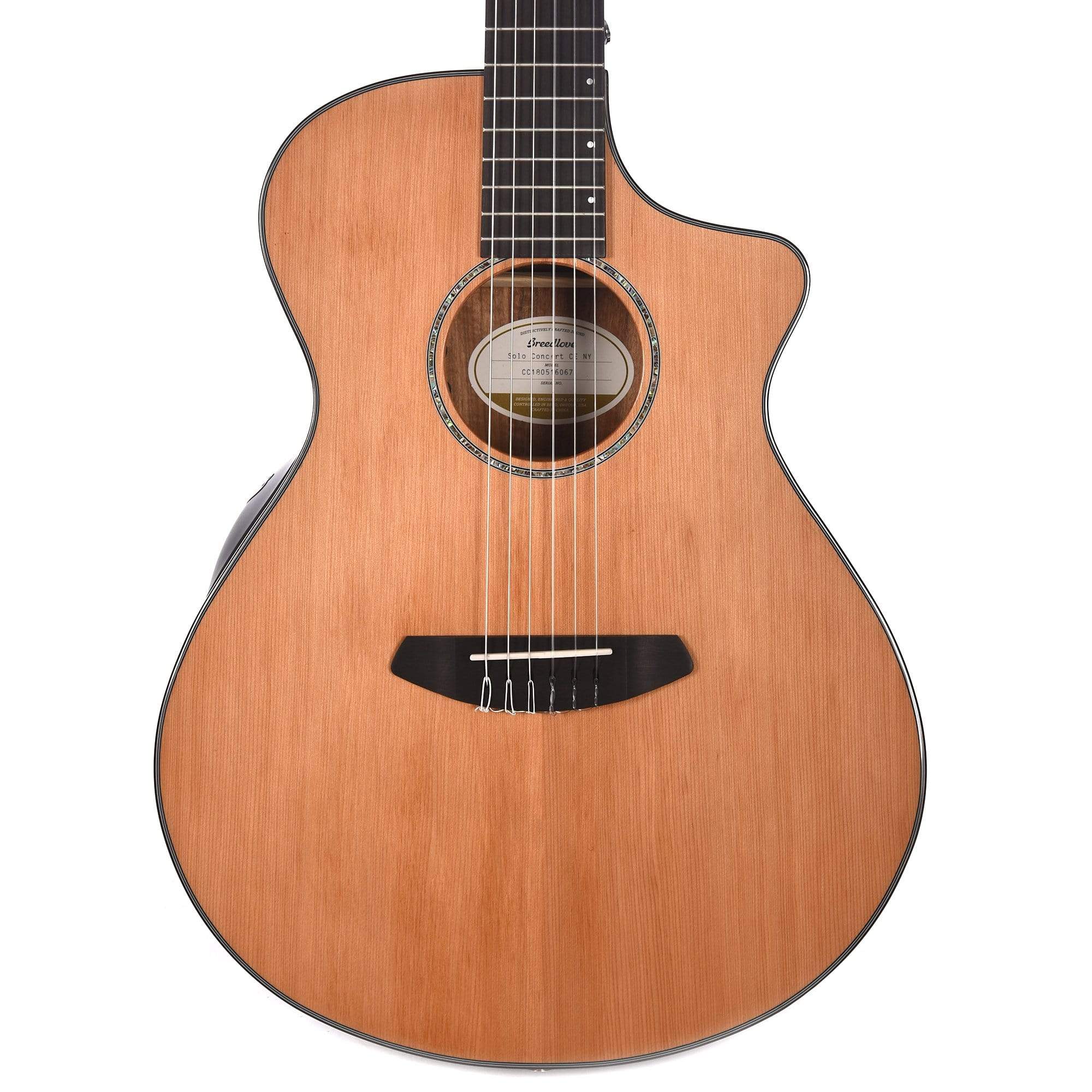 Breedlove Solo Concert Nylon CE Red Cedar/Ovangkol Acoustic Guitars / Concert
